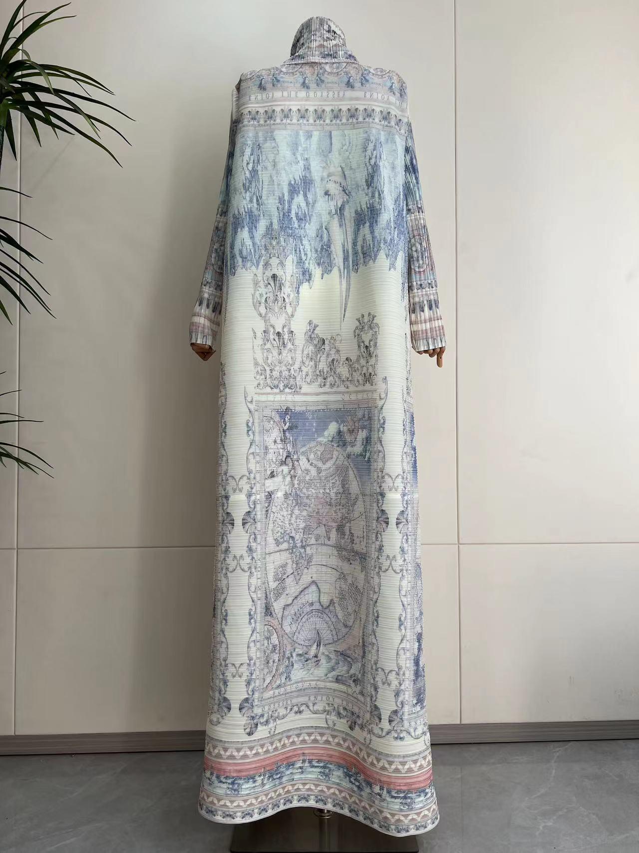 LUMAYA5840 Light-colored, All-over Print, Open-front Long Coat