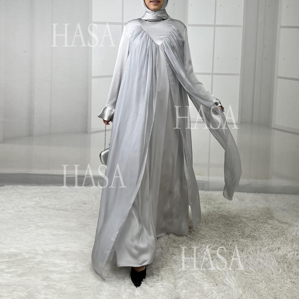 LUMAYA5858 Elegant Bright Satin Robe (without Headscarf), Clever Splicing Creates Multi-faceted CLUMAYArm