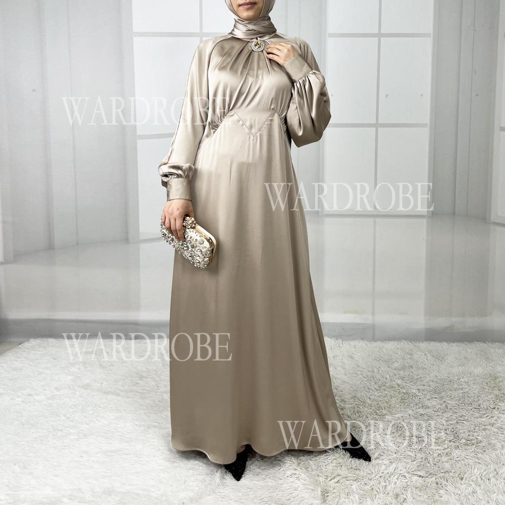 LUMAYA5859 High-end Silk Satin Robe (headscarf Not Included), Elegant Design Exudes Luxurious Texture
