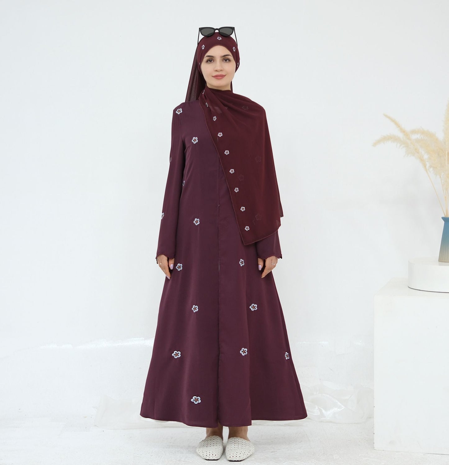 LM6612 All-over Embroidered Cardigan Two-piece Set