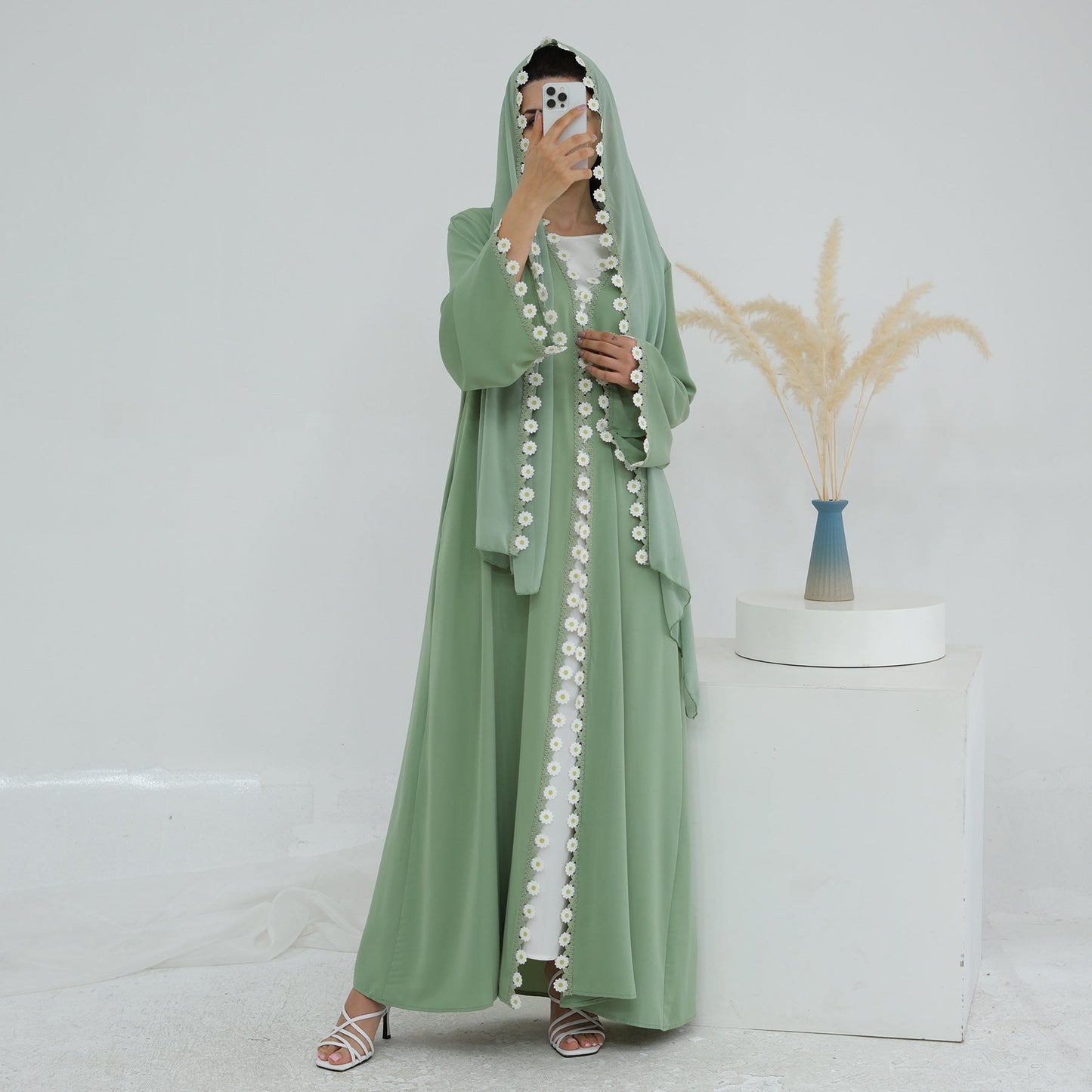 LM6616 Green Flower Stitching Cardigan Two-Piece Set (Including Headscarf)