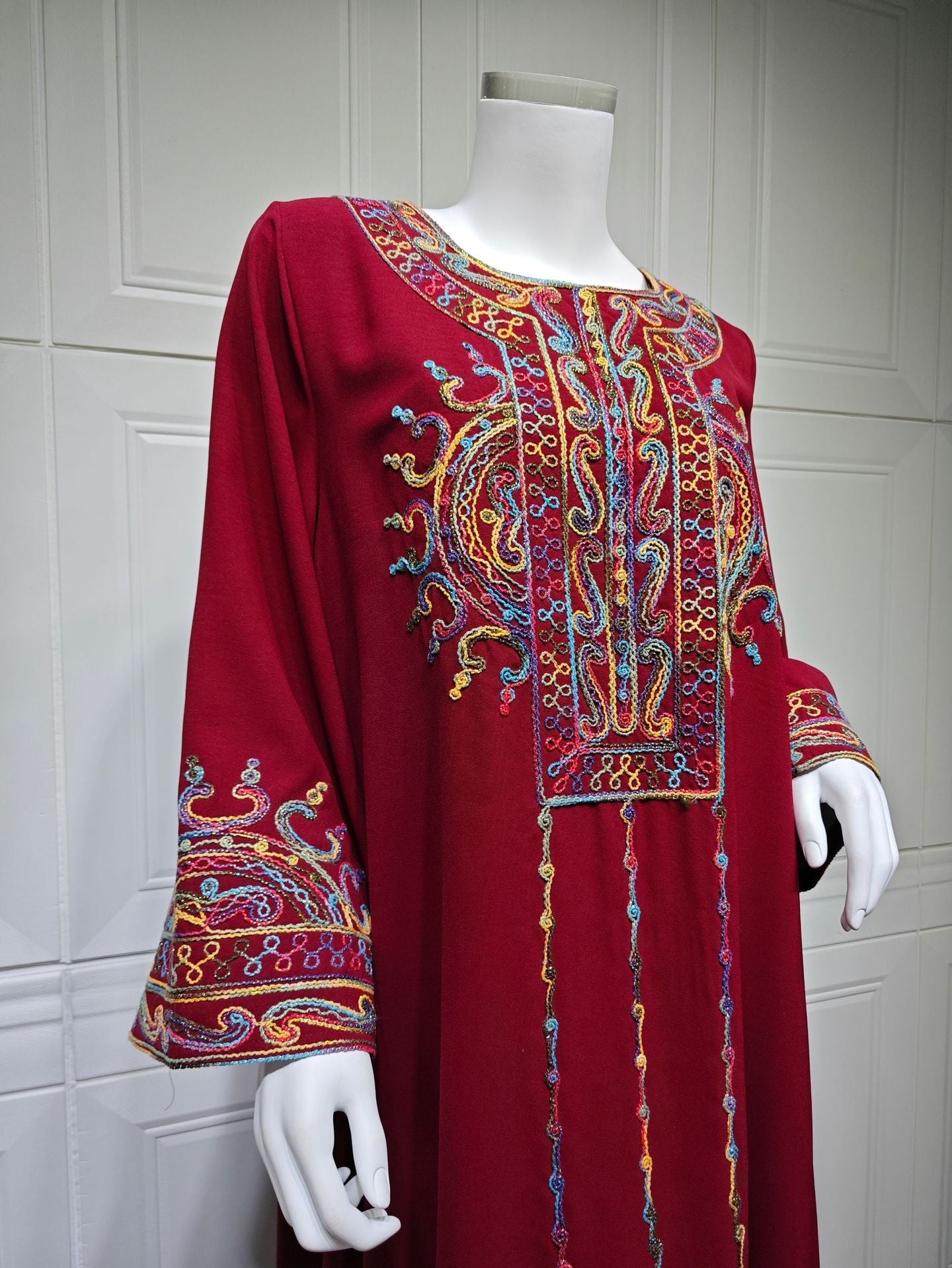 LM6666 Embroidered long wide-sleeved dress | Comfortable fit, easy to wear