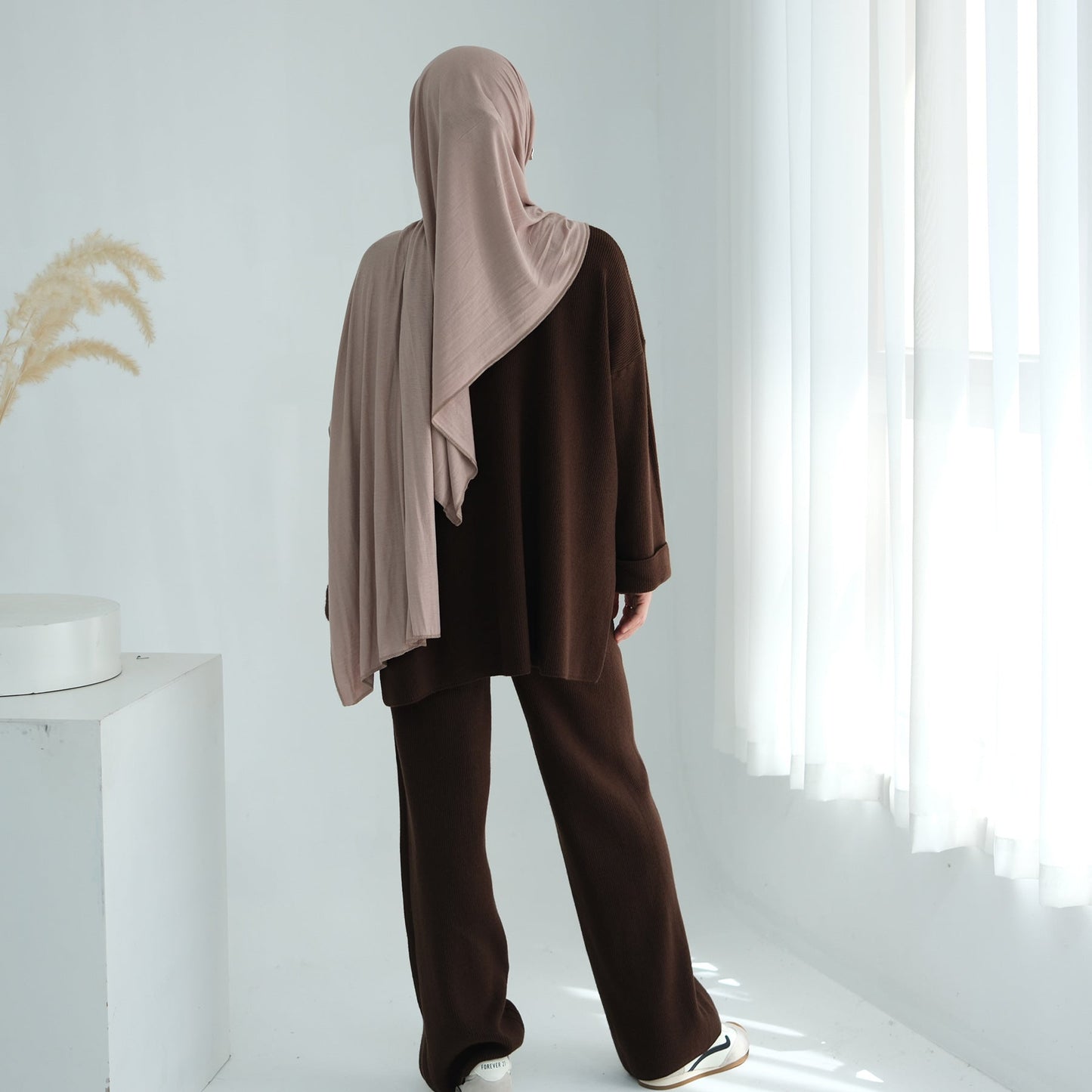 LM6599 Autumn and Winter Thickened Knitted Suit Solid Color Two-piece Suit (excluding Headscarf) Top + Trousers