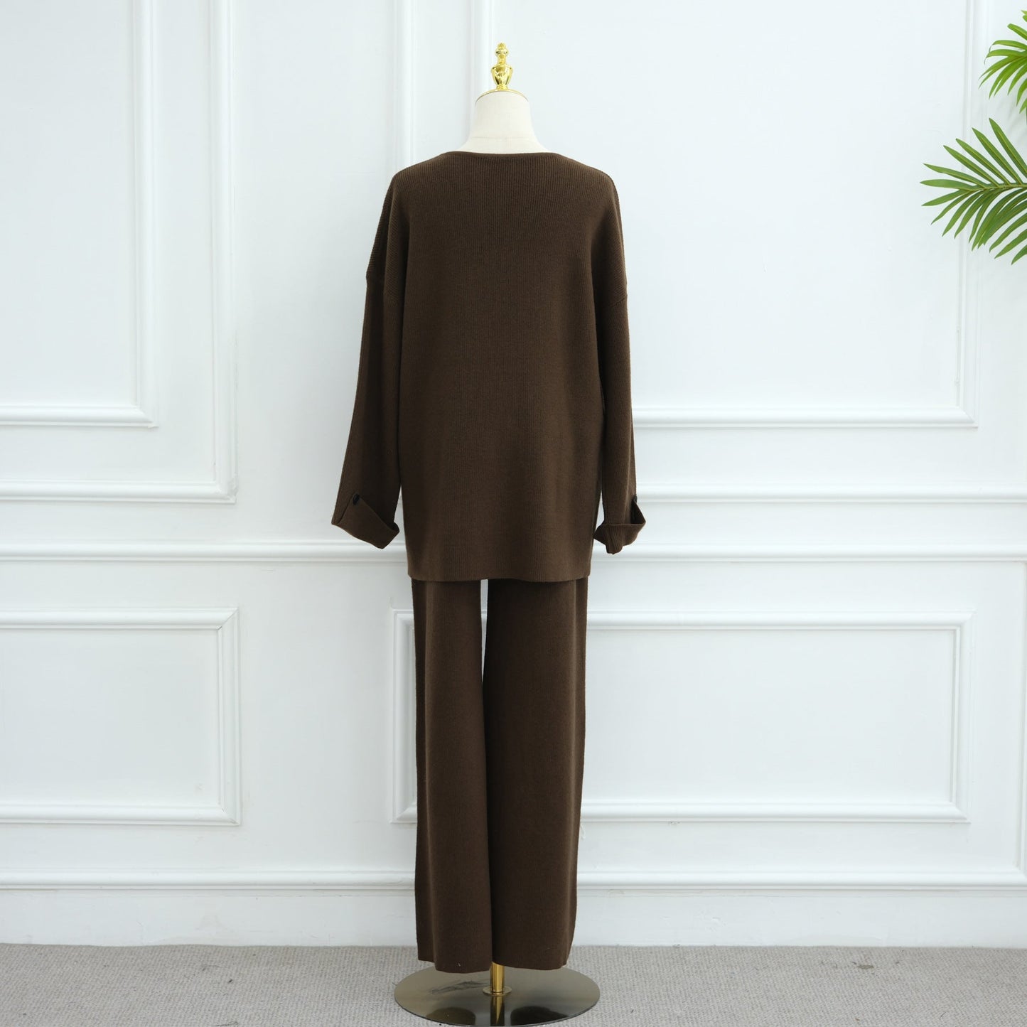 LM6600 Autumn and winter thickened knitted suit solid color two-piece suit (headscarf not included) cuff button design