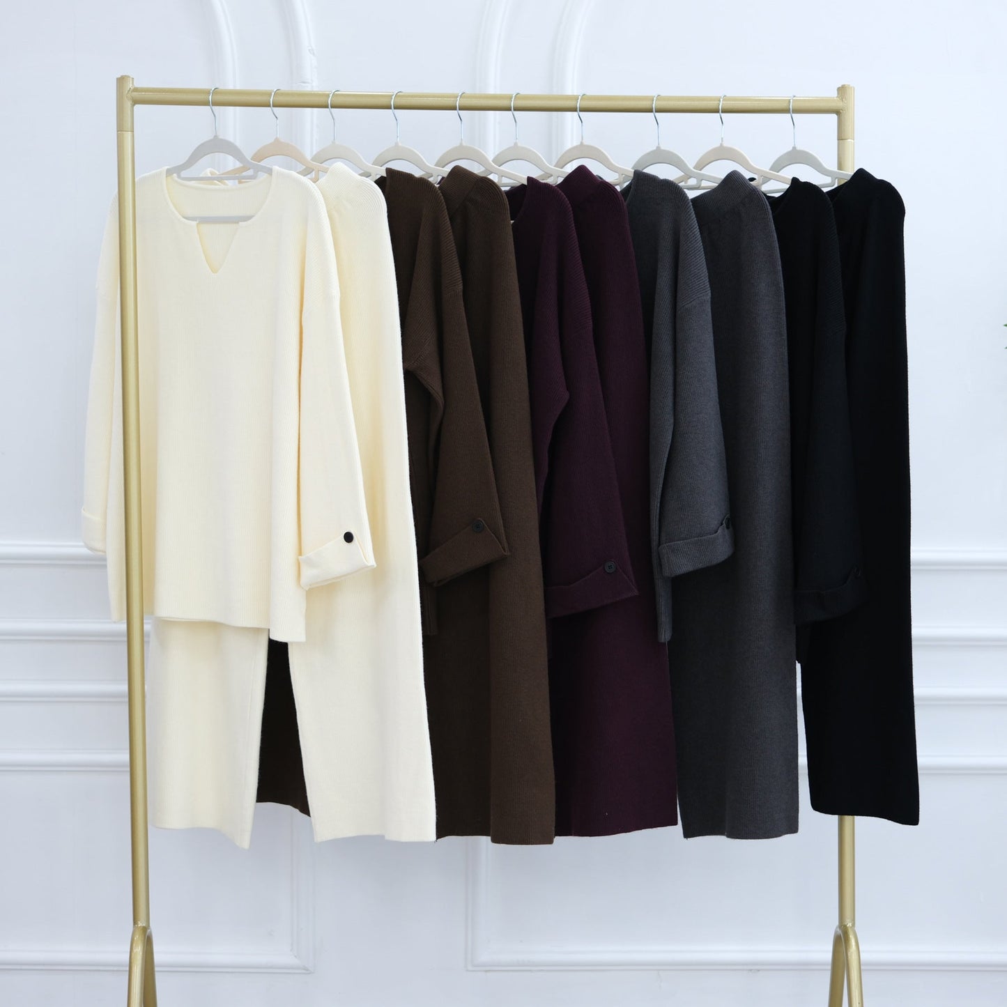 LM6600 Autumn and winter thickened knitted suit solid color two-piece suit (headscarf not included) cuff button design