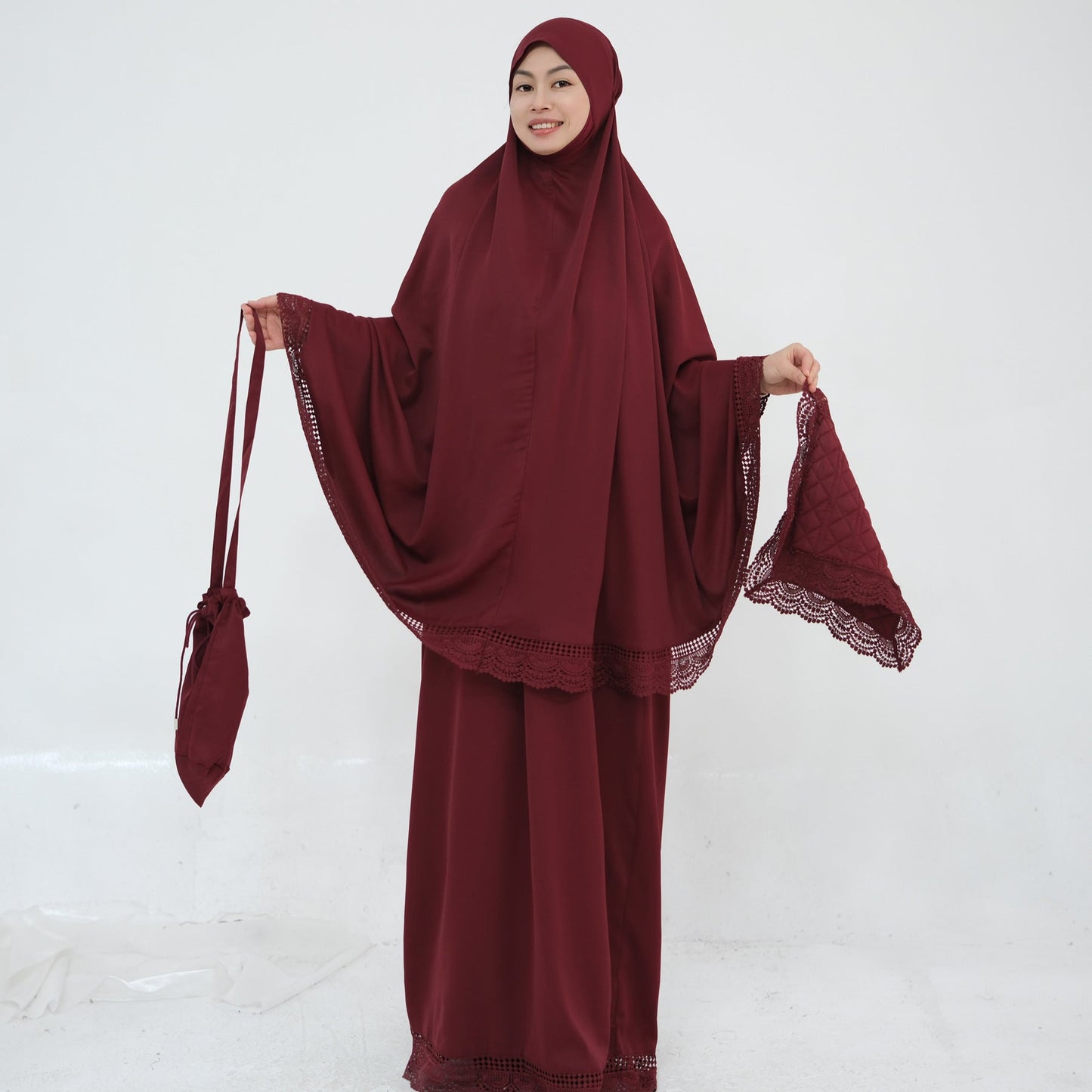 LM6615 Lace Prayer 4-Piece Set (Includes Prayer Mat and Storage Bag)
