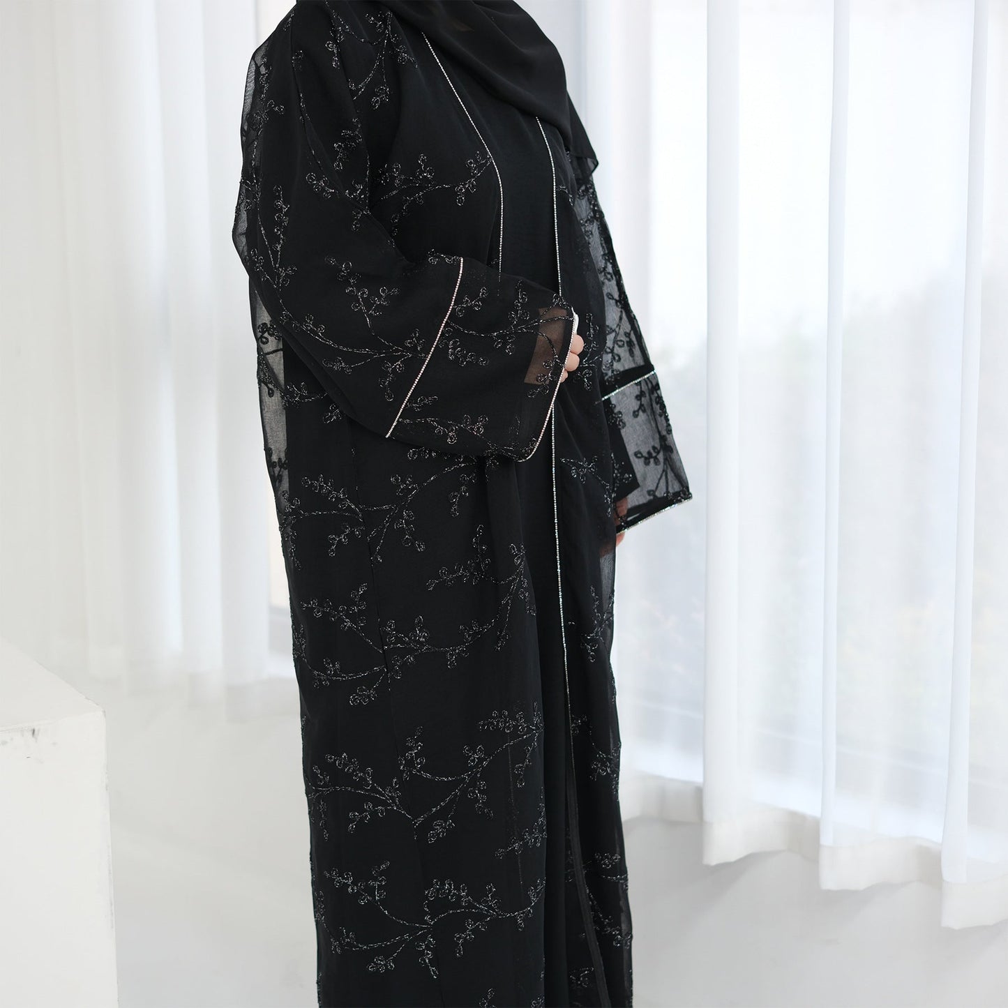 LM6623 Full-body embroidered long cardigan (optional inner layer)