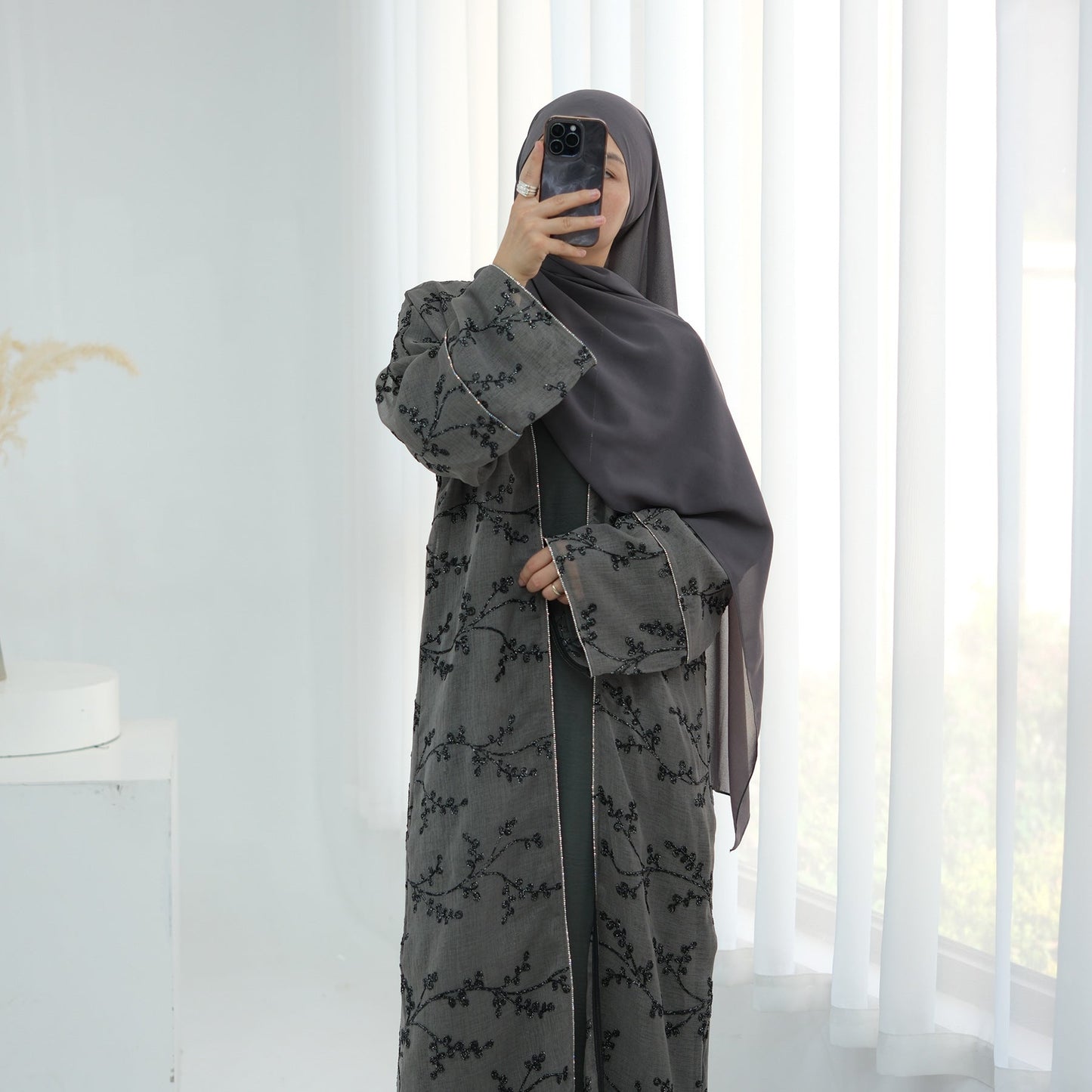 LM6623 Full-body embroidered long cardigan (optional inner layer)