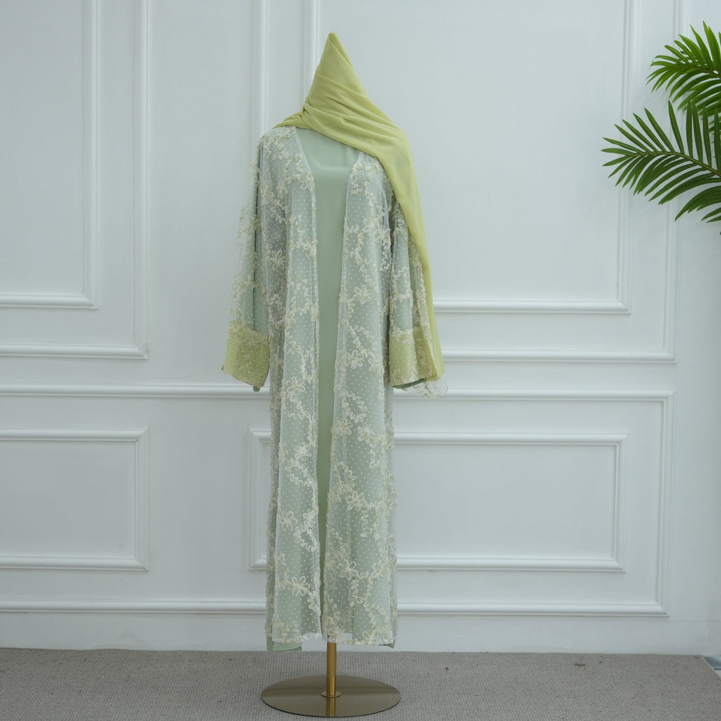LM6622 3D flower mesh cardigan (optional headscarf and inner layer)