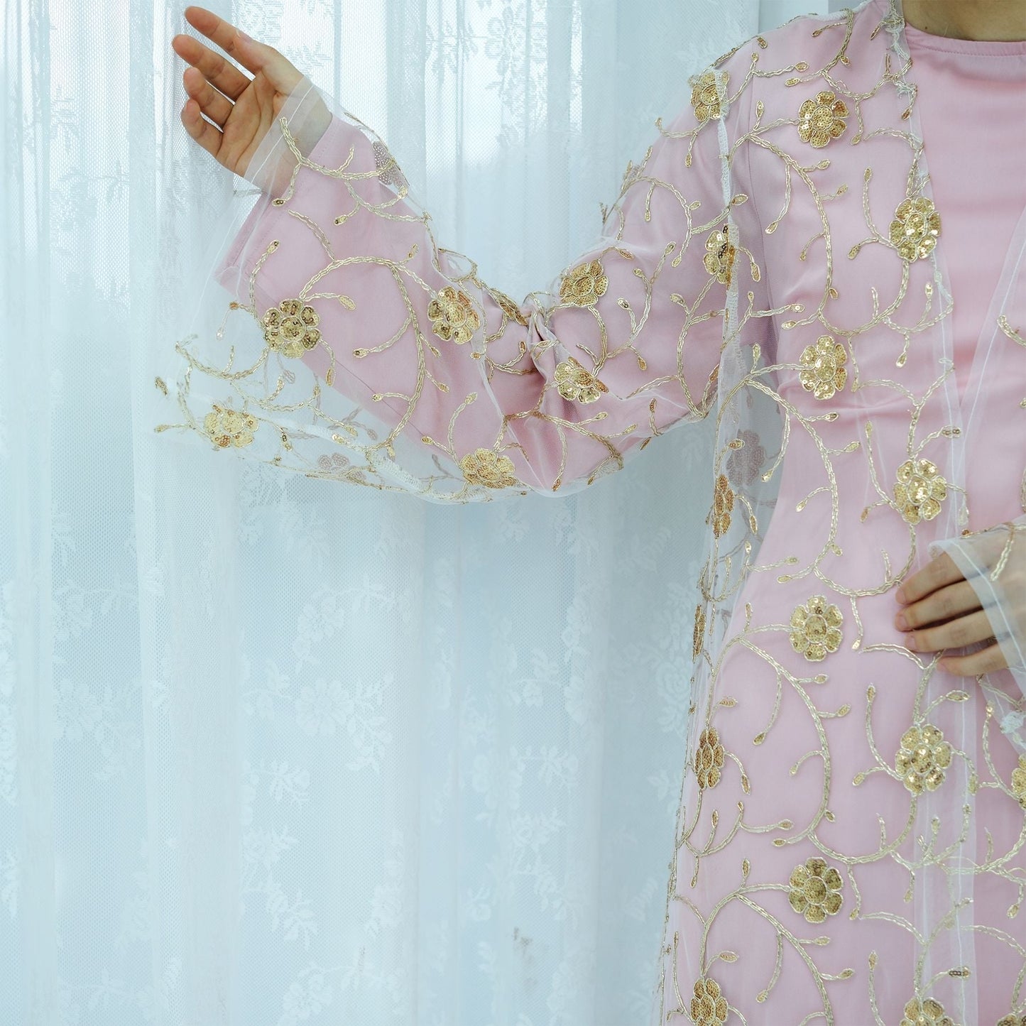 LM6627 Gold hook flower embroidered cardigan (with optional inner wear)