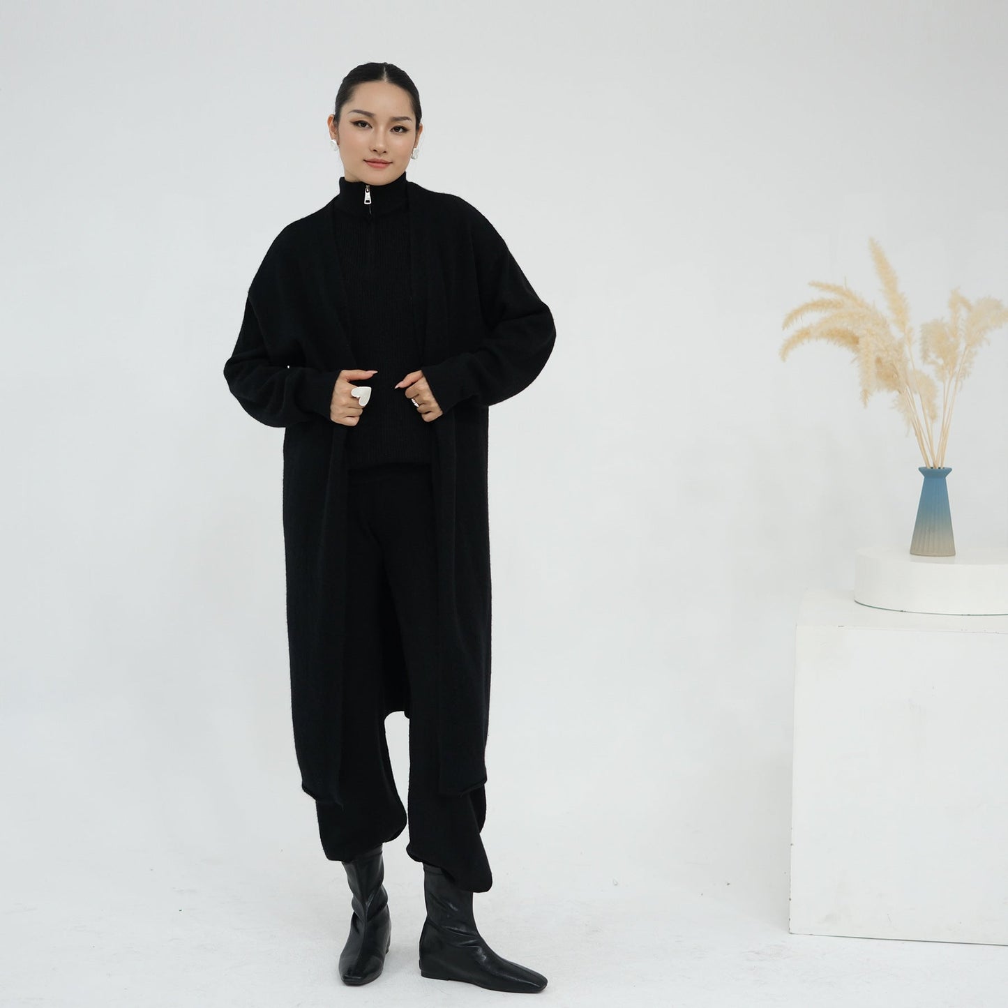 LM6603 Thickened knitted three-piece long coat set (with optional headscarf)