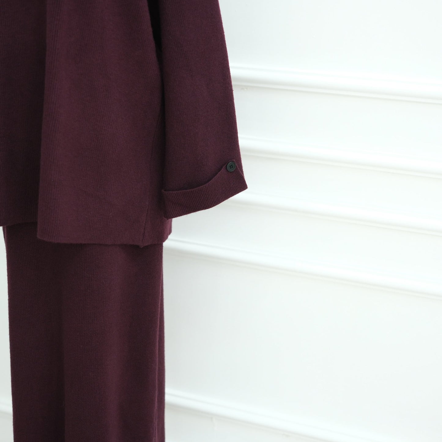 LM6597 Autumn and winter thickened knitted suit solid color two-piece suit (excluding headscarf) top + skirt