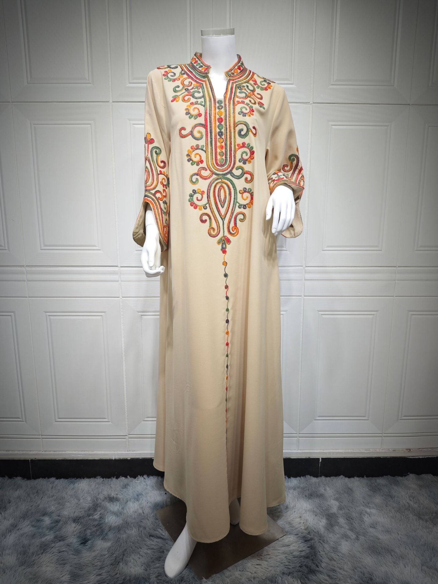 LM6652 Rope embroidery midi dress with elegant stand-up collar design