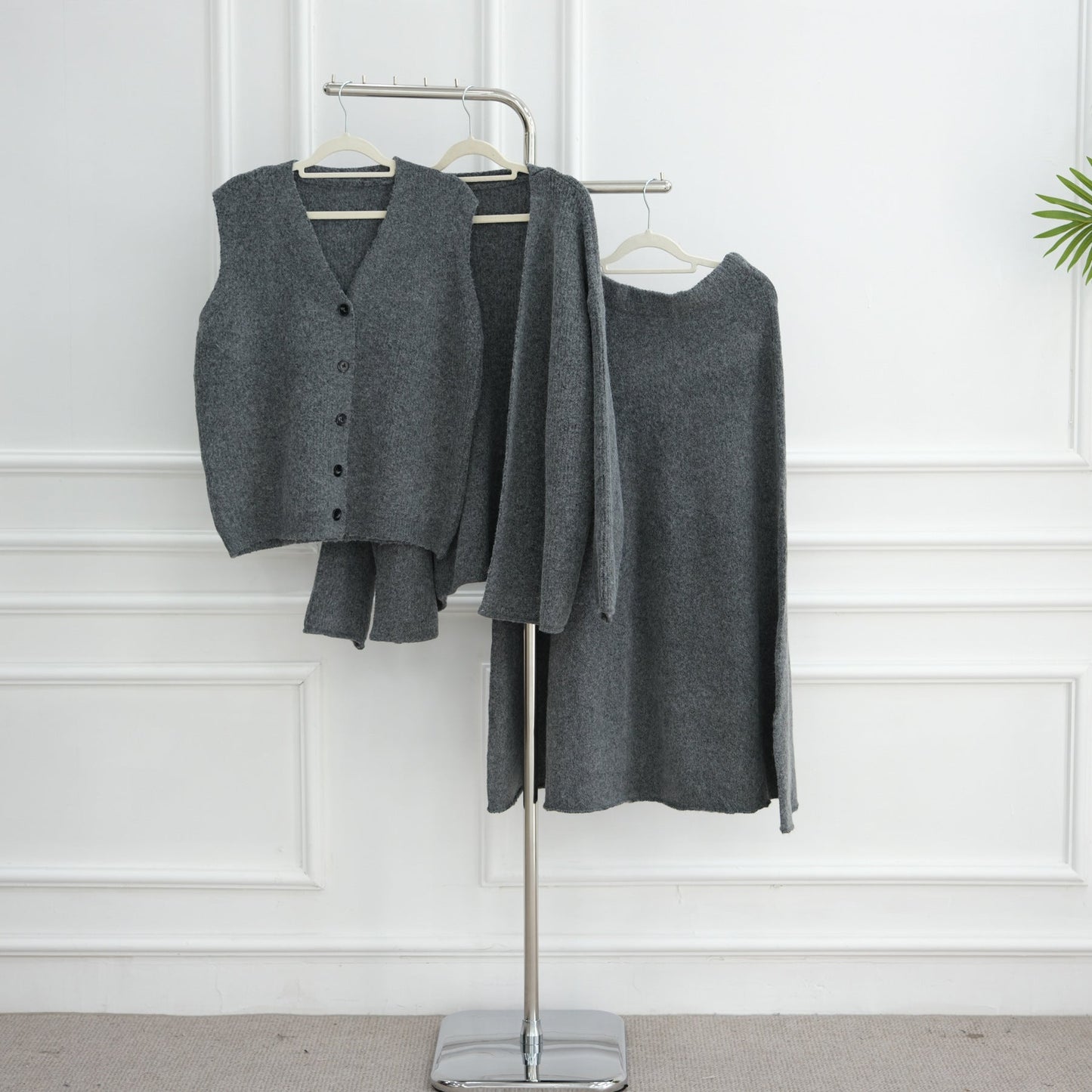 LM6596 Autumn and winter thickened knitted three-piece suit (excluding headscarf) vest + cardigan + skirt