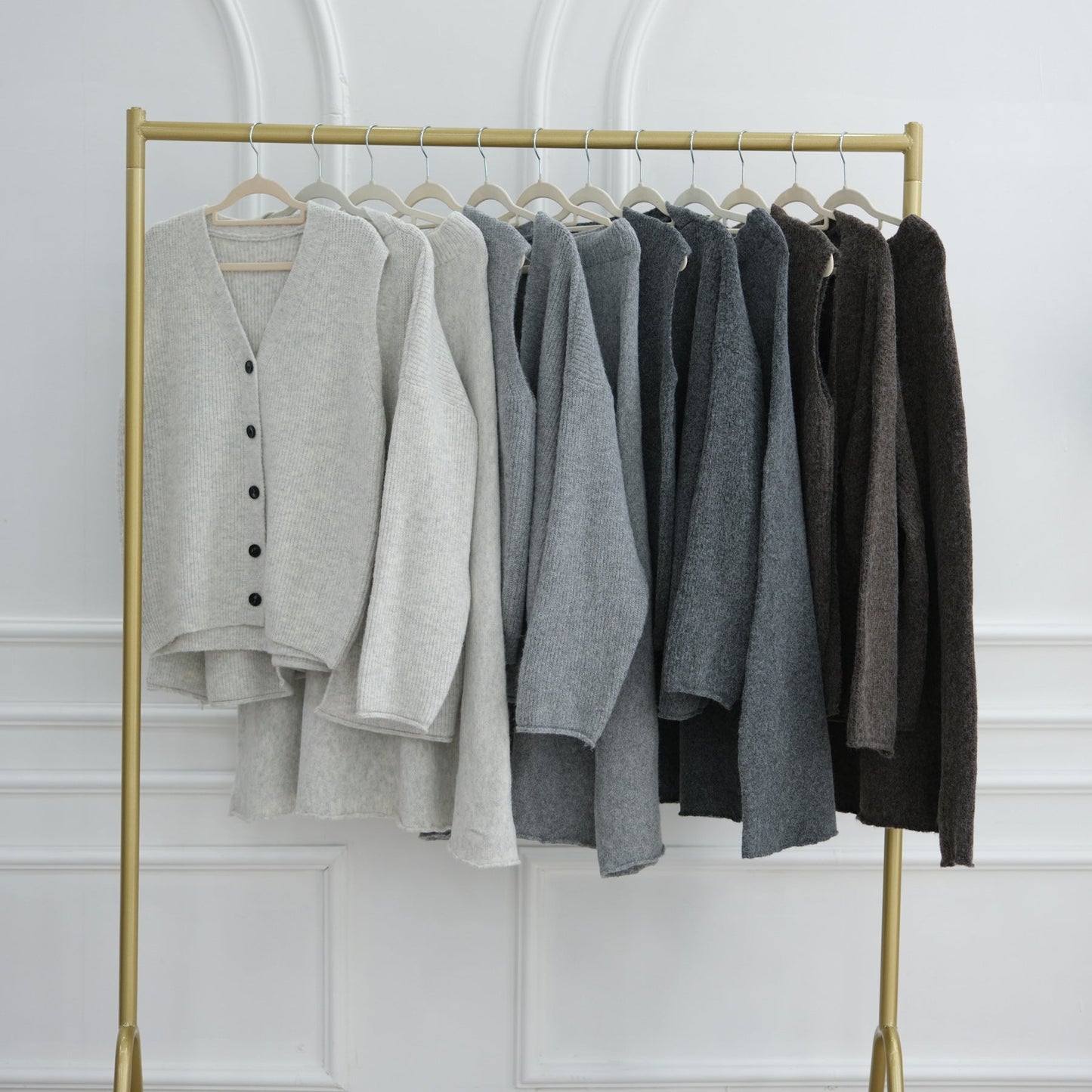 LM6596 Autumn and winter thickened knitted three-piece suit (excluding headscarf) vest + cardigan + skirt