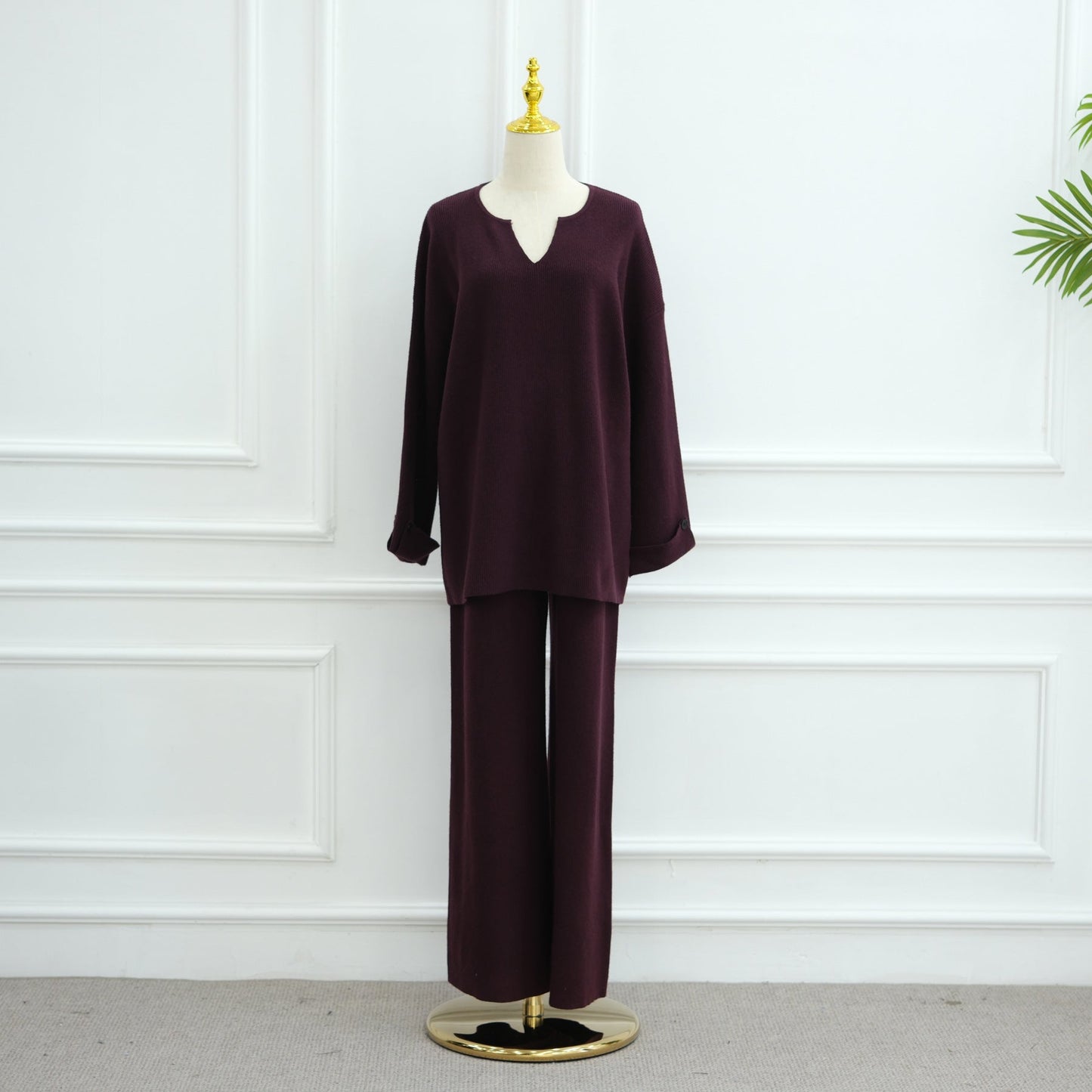LM6600 Autumn and winter thickened knitted suit solid color two-piece suit (headscarf not included) cuff button design
