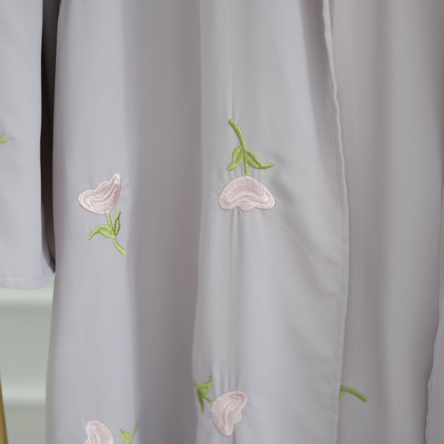 LM6631 Long cardigan with floral embroidery (headscarf optional)