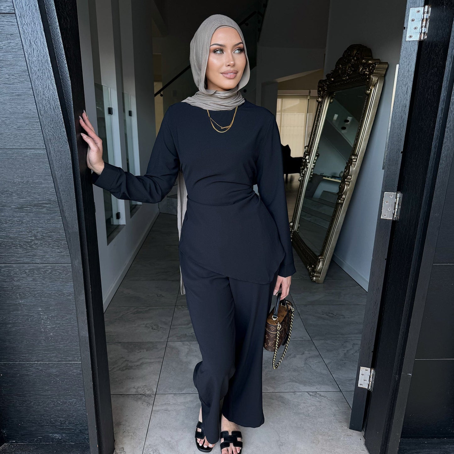 HA6614 Modest Nida Two-Piece Set with Waist Tie & Pocket Trousers