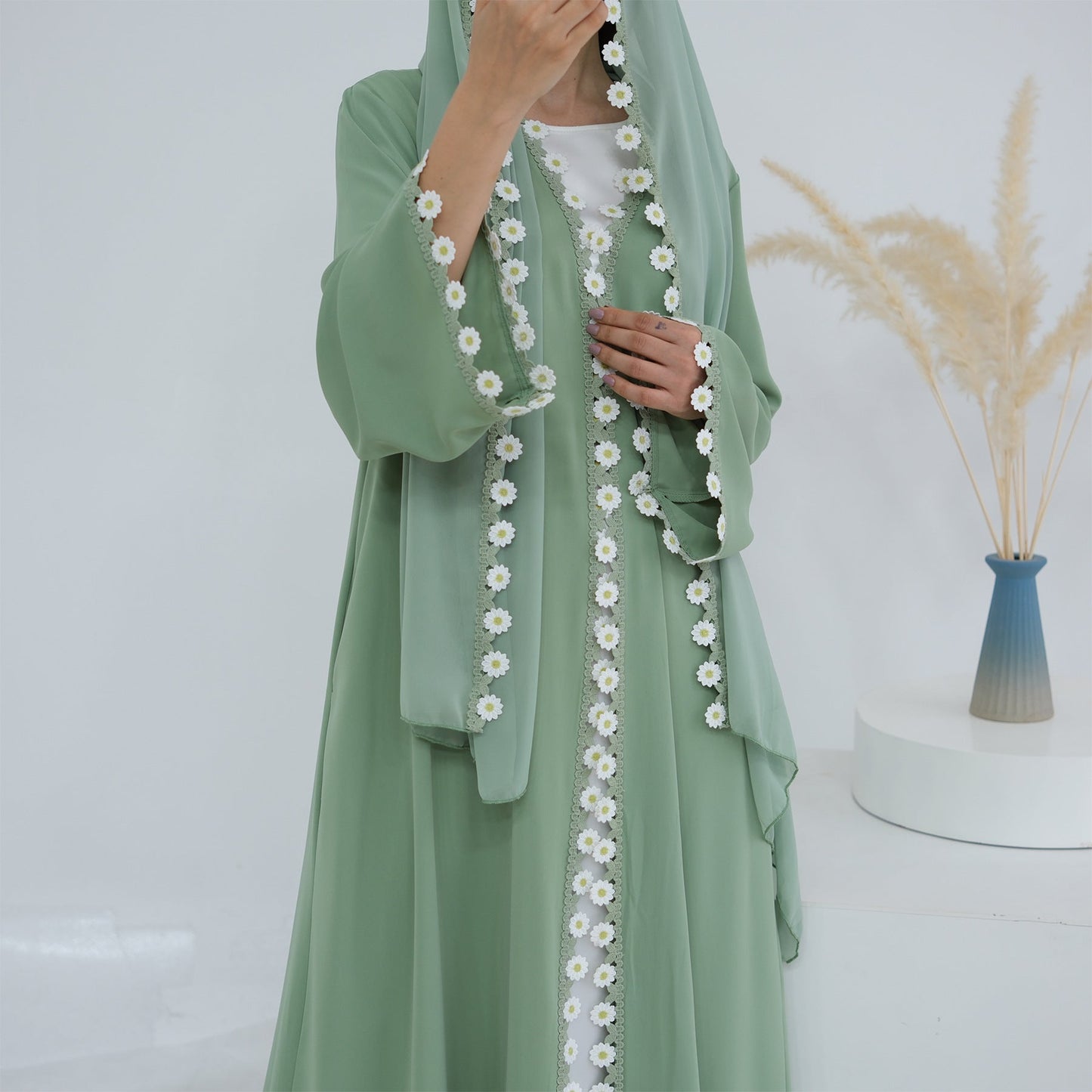 LM6616 Green Flower Stitching Cardigan Two-Piece Set (Including Headscarf)