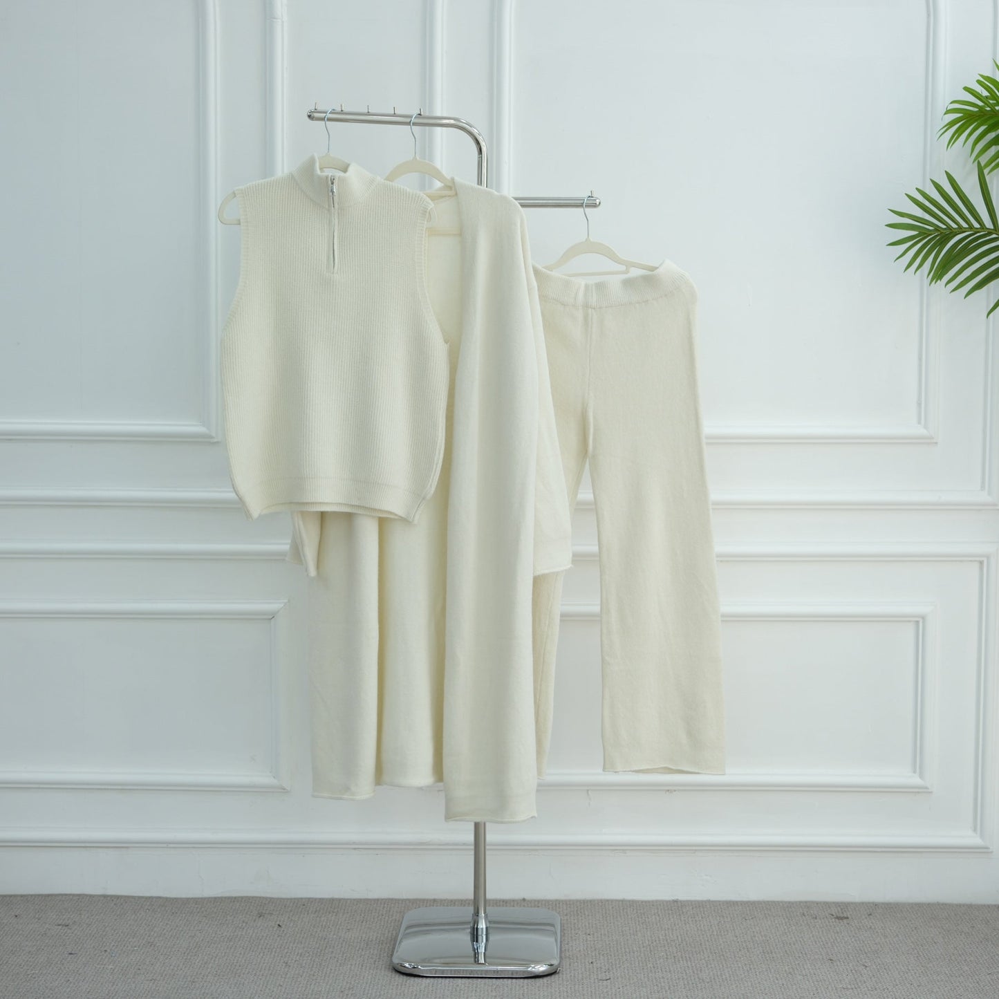 LM6603 Thickened knitted three-piece long coat set (with optional headscarf)