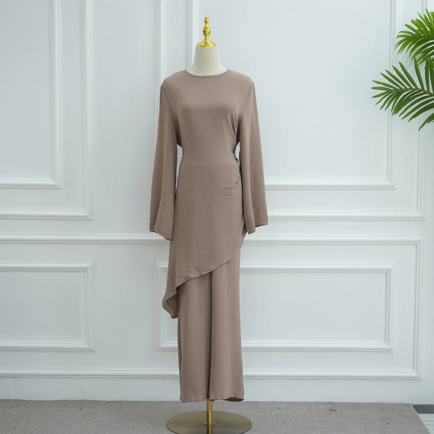LM6606 Asymmetrical two-piece tunic (with optional headscarf)