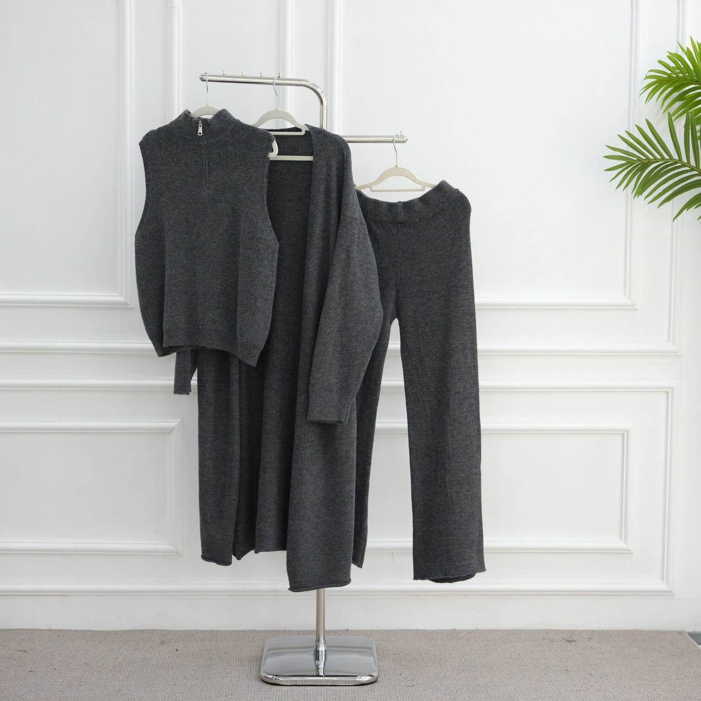 LM6603 Thickened knitted three-piece long coat set (with optional headscarf)