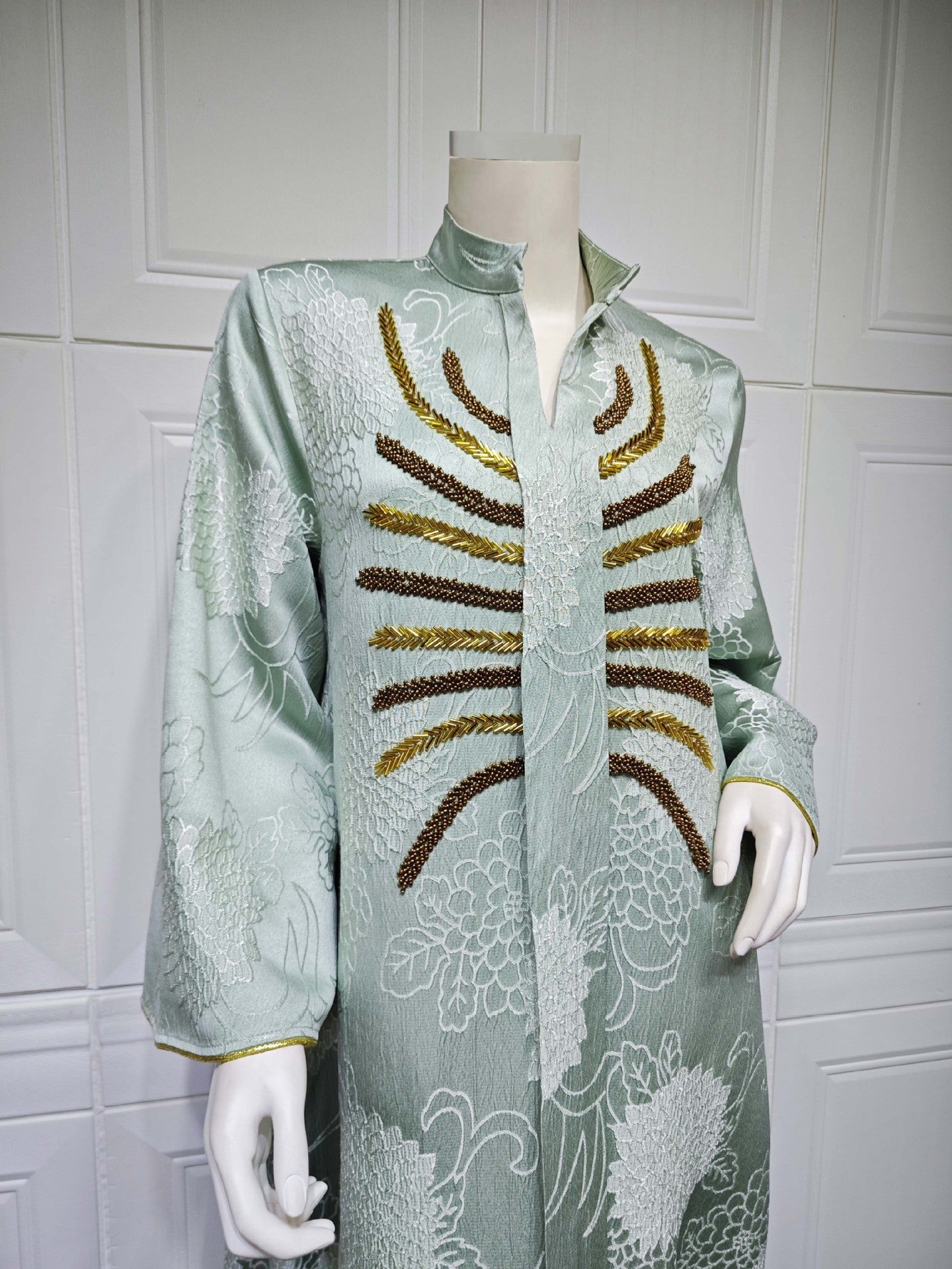 LM6656 V-neck jacquard beaded dress with elegant three-dimensional texture design