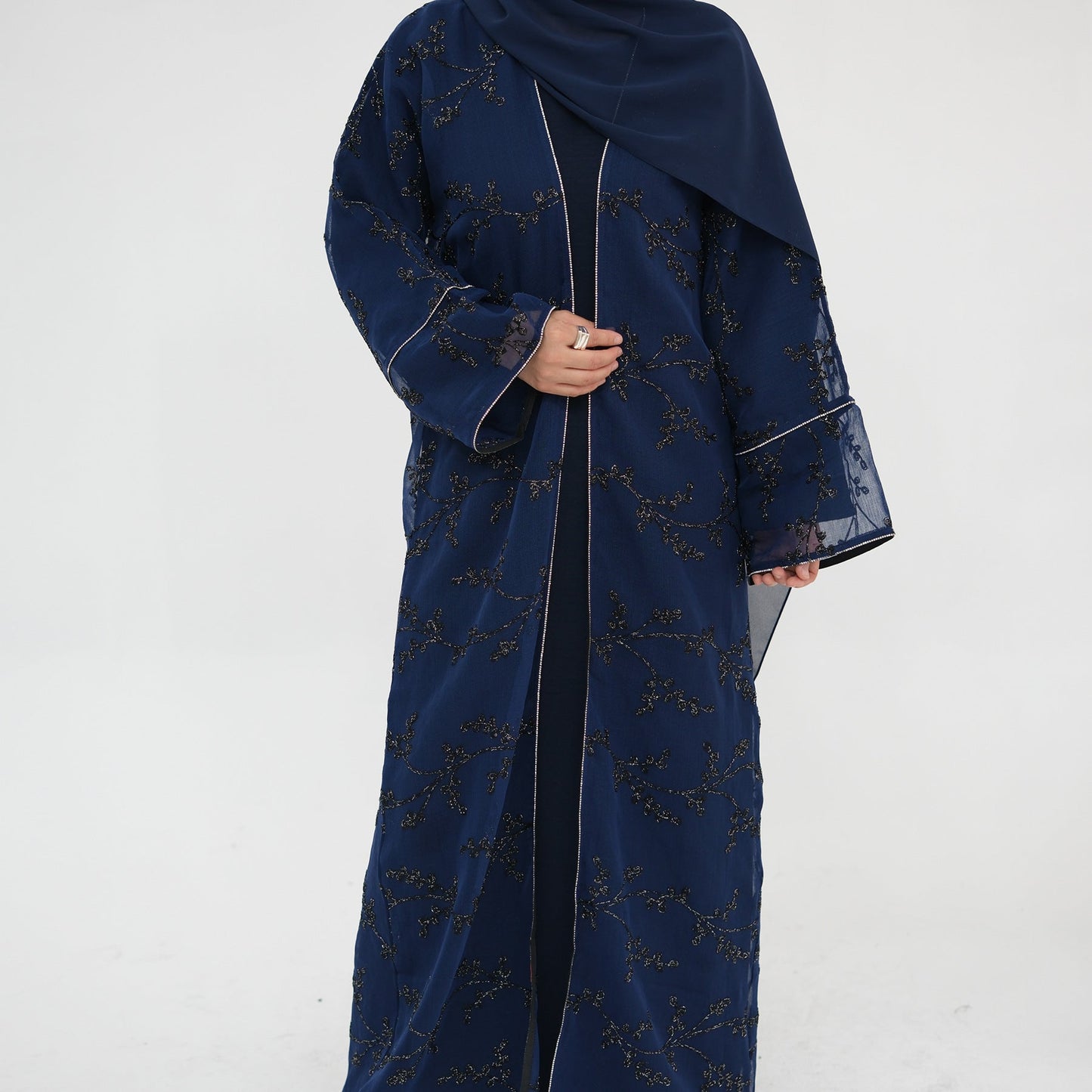 LM6623 Full-body embroidered long cardigan (optional inner layer)