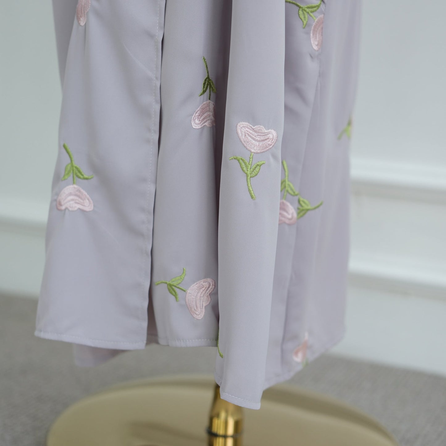 LM6631 Long cardigan with floral embroidery (headscarf optional)
