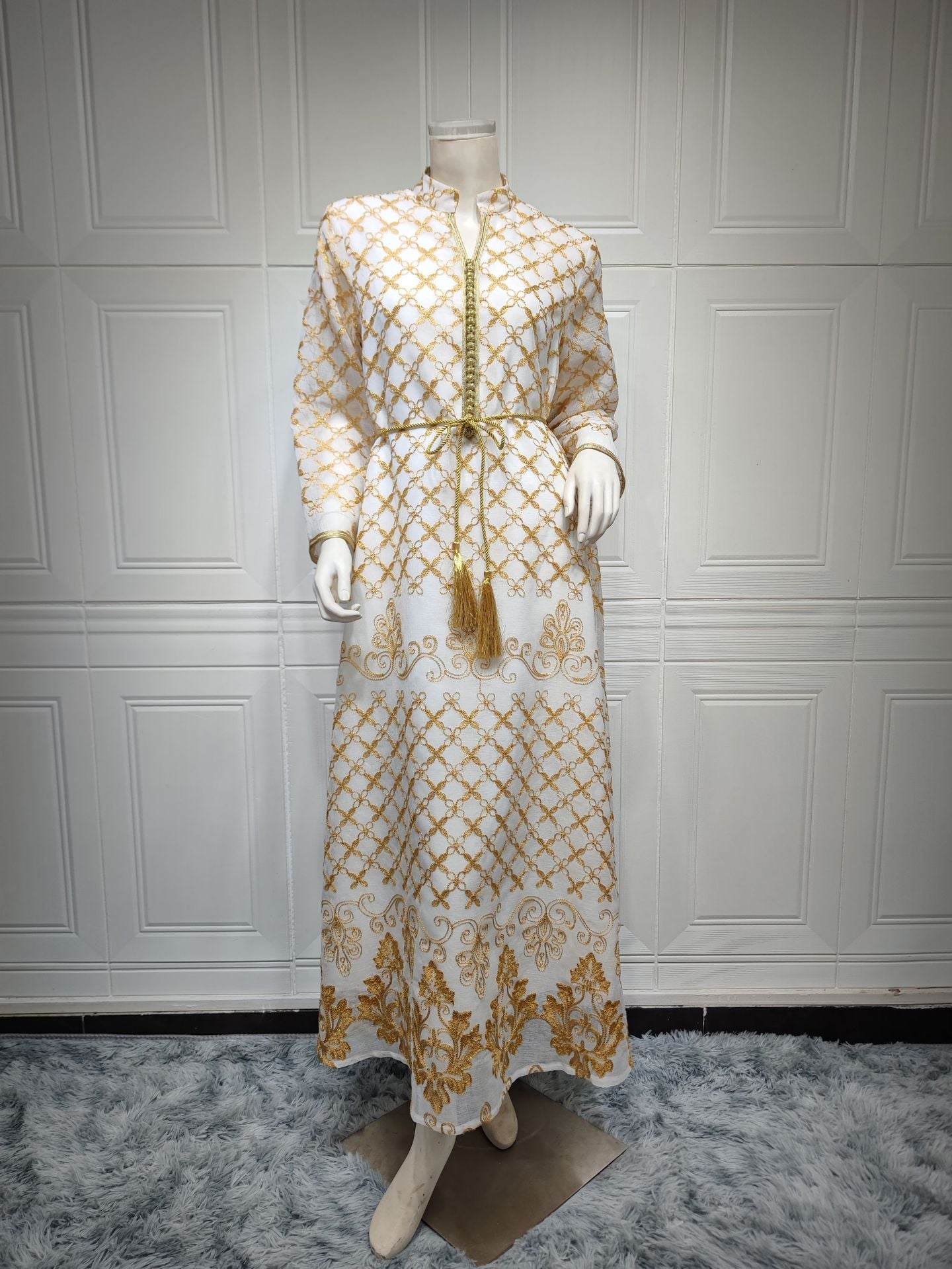 LM6640 Elegant Openwork Embroidered Abaya Long Dress