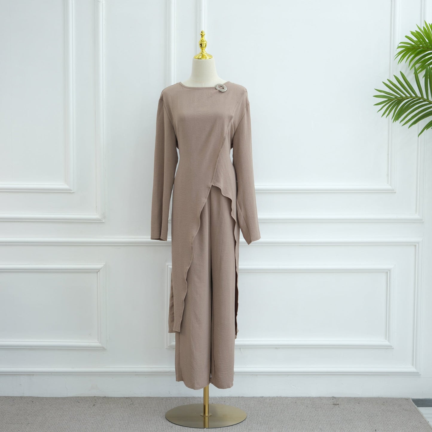 LM6605 Stylish asymmetrical two-piece set (with optional headscarf)