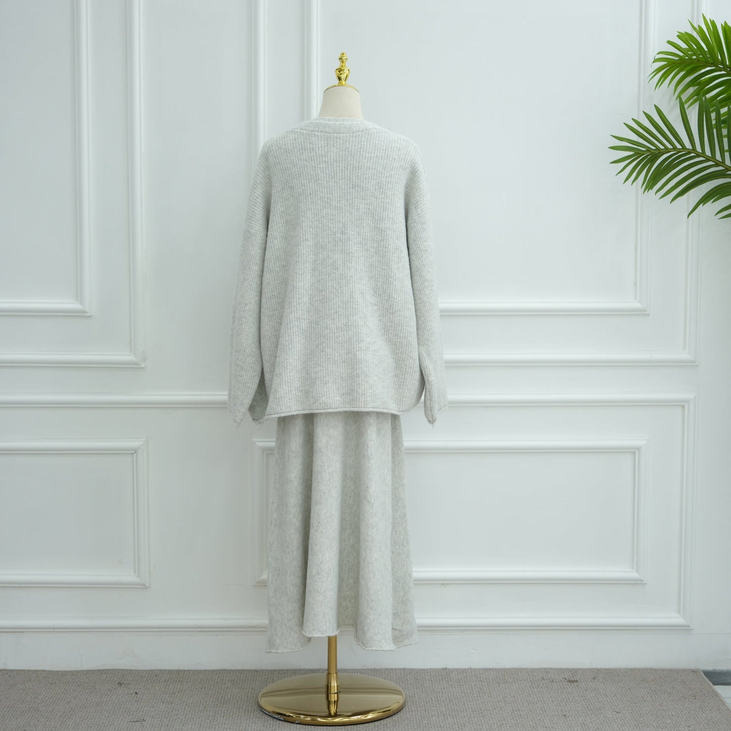 LM6596 Autumn and winter thickened knitted three-piece suit (excluding headscarf) vest + cardigan + skirt