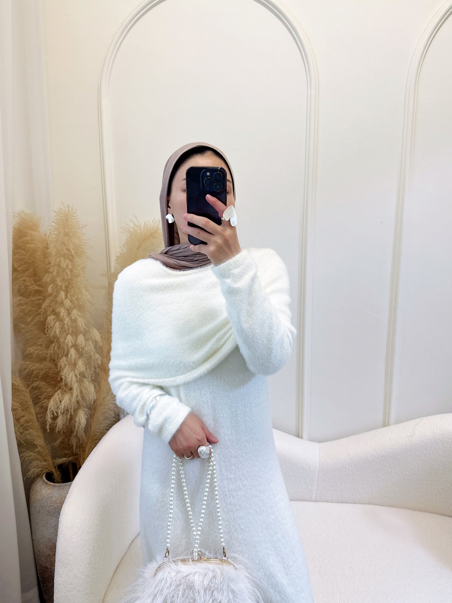 LM6604  Slim-fit Knit Sweater Two-piece Set with SLMwl Design (headscarf Optional)