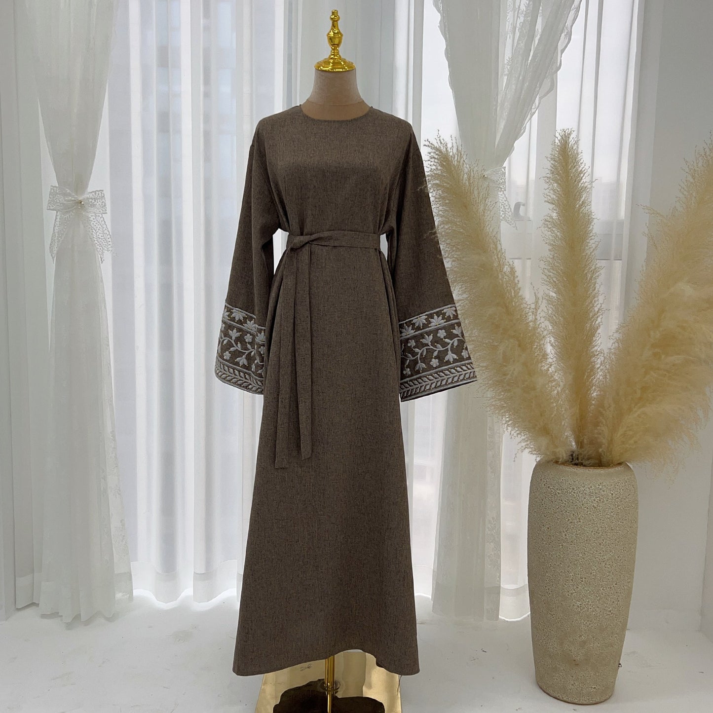 LUMAYA LM1172 Embroidered Elegant Dress Robe