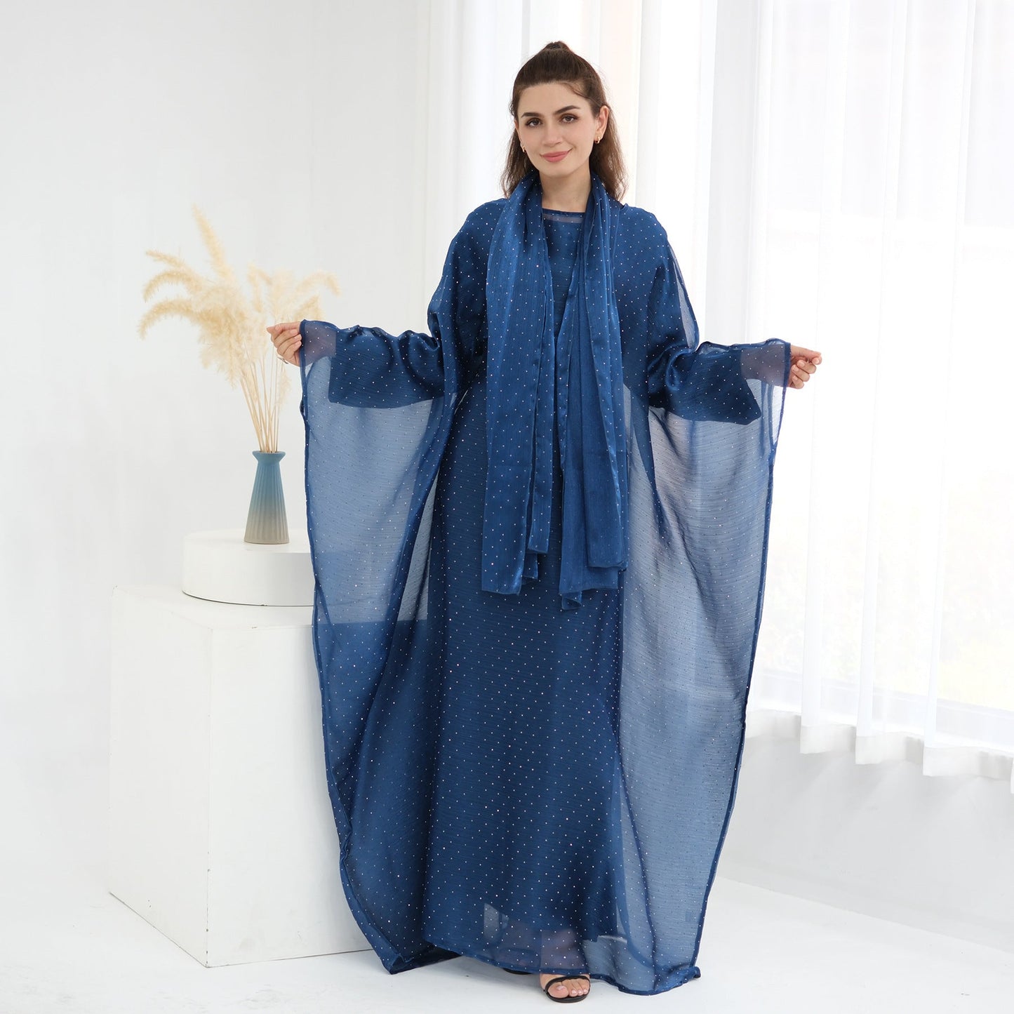 LM6619 Hot diamond long dress (with optional inner suit)