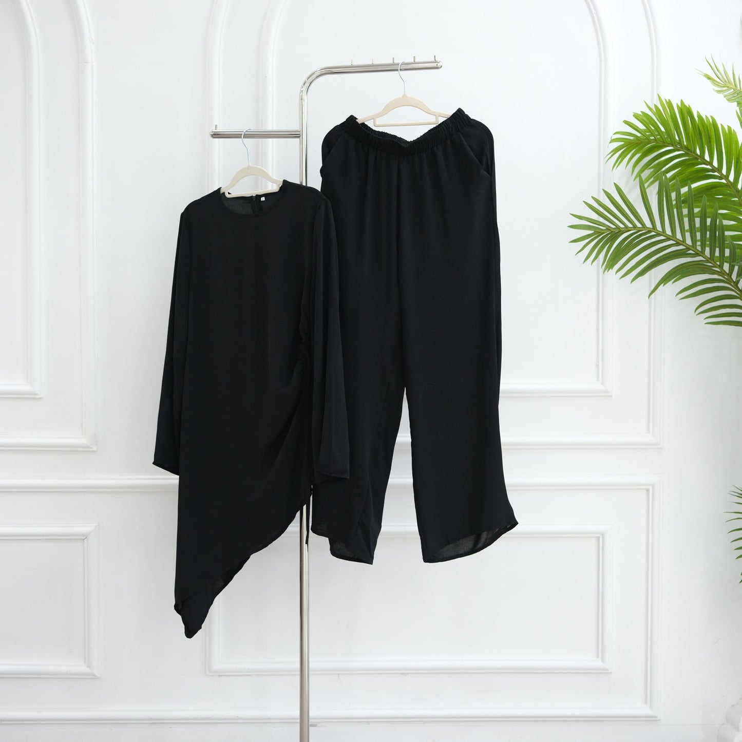 LM6606 Asymmetrical two-piece tunic (with optional headscarf)