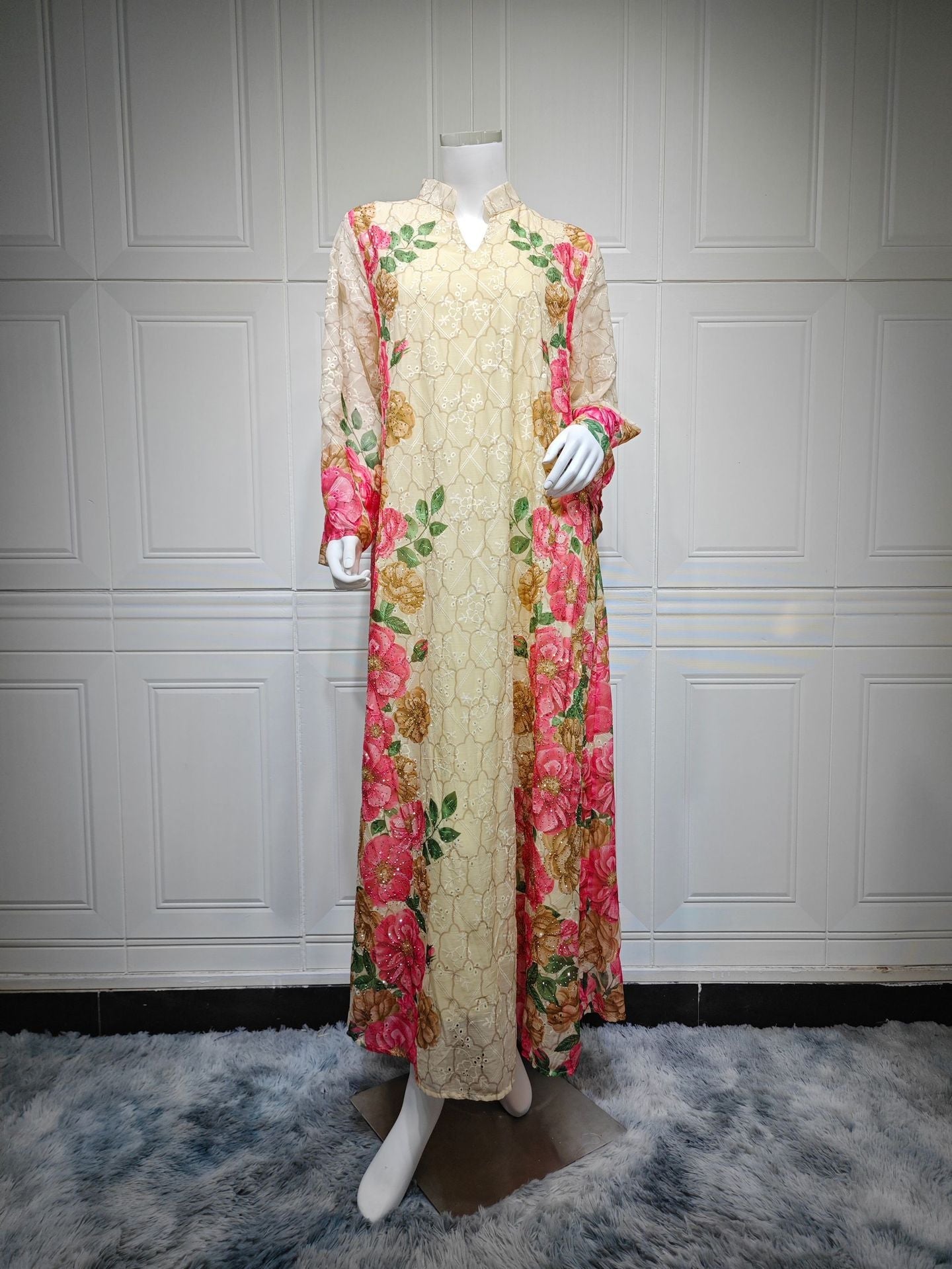 LM6667 Printed Long-sleeved Dress with A Small V-neck Design