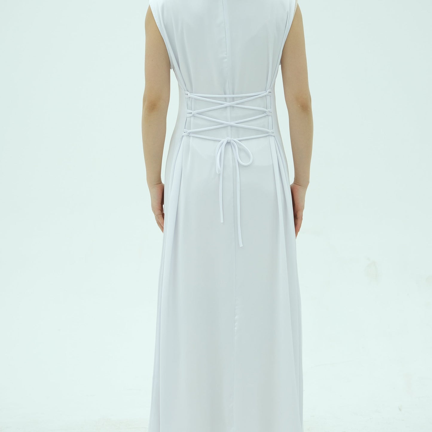 LM6620 Sleeveless Back Tie Dress (One-Piece)