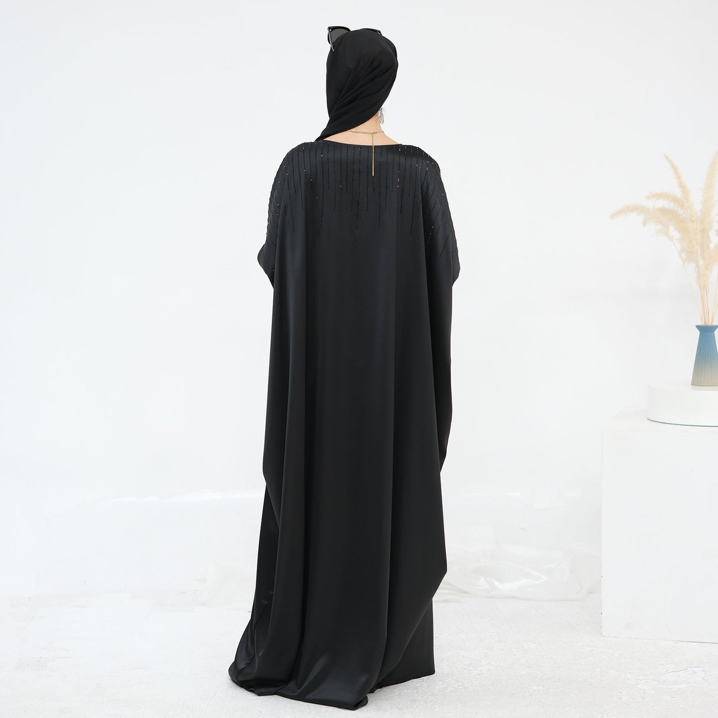 LM6610 Rhinestone-embellished long Abaya dress (headscarf not included)