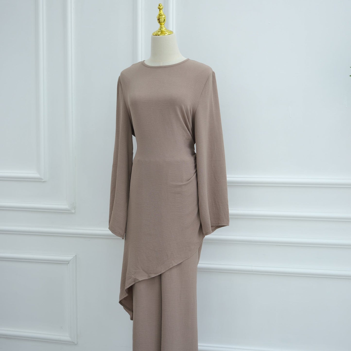 LM6606 Asymmetrical two-piece tunic (with optional headscarf)