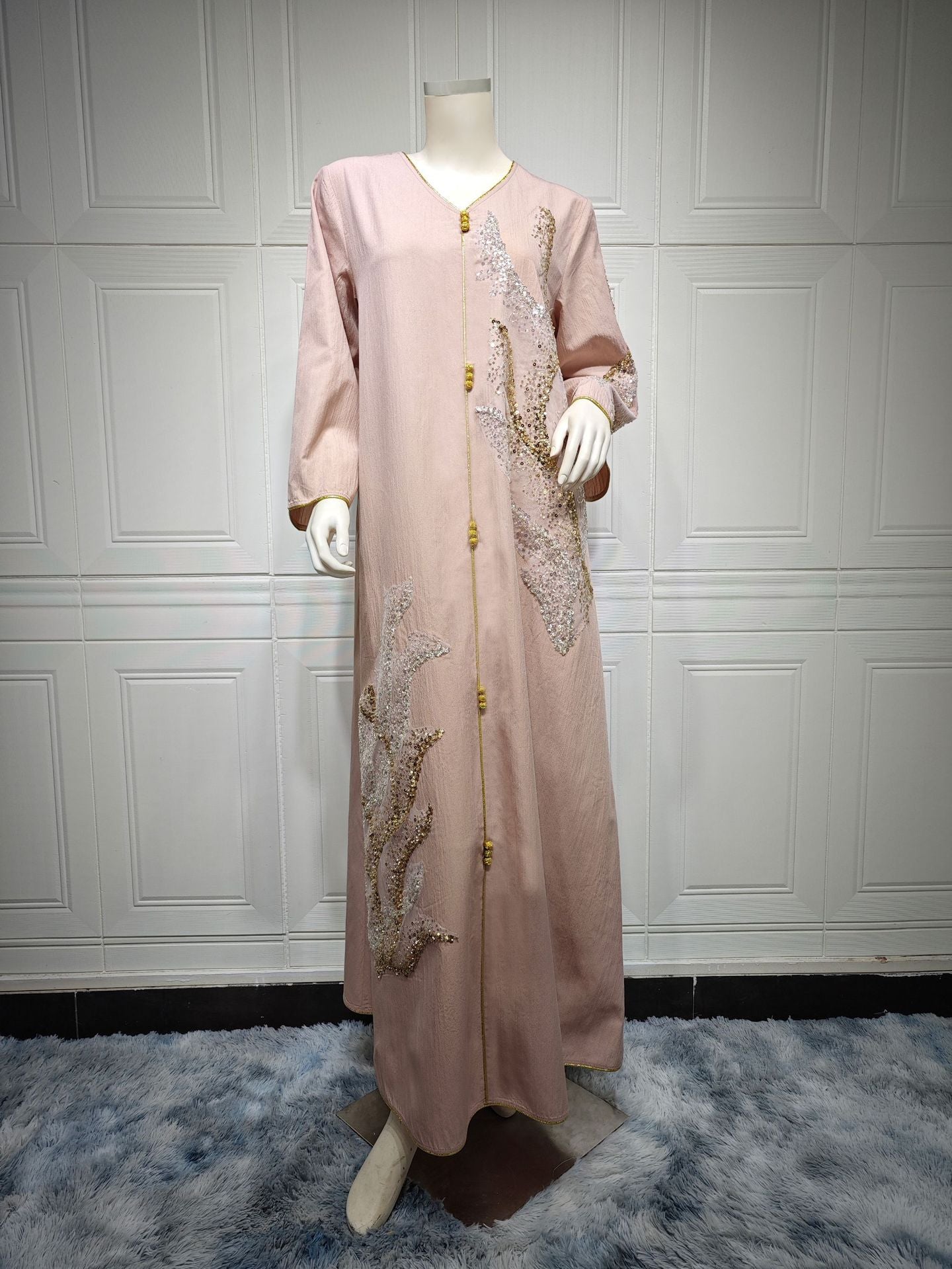 LM6659  Long-sleeved Sequined Embroidered Patchwork Dress with A Light Silhouette and Soft Color Scheme.