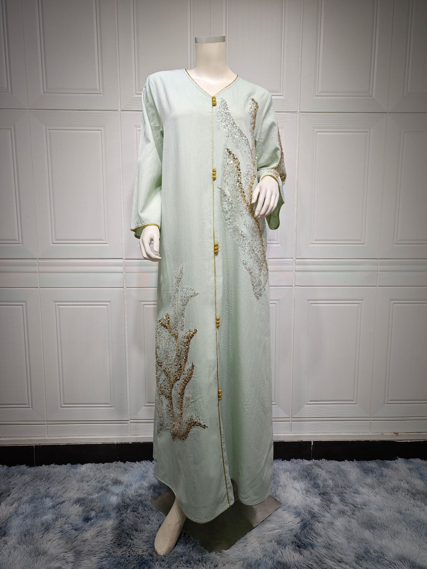 LM6659  Long-sleeved Sequined Embroidered Patchwork Dress with A Light Silhouette and Soft Color Scheme.