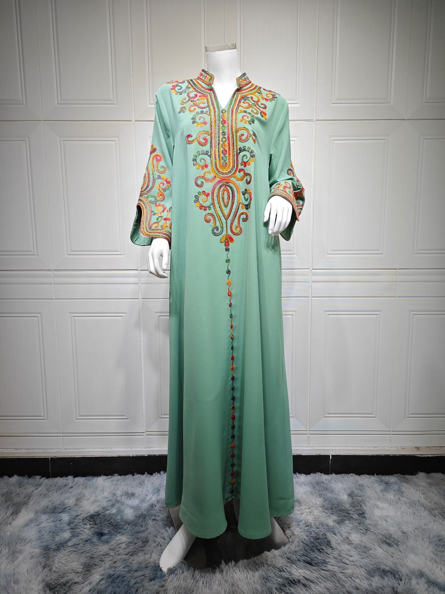 LM6652 Rope embroidery midi dress with elegant stand-up collar design