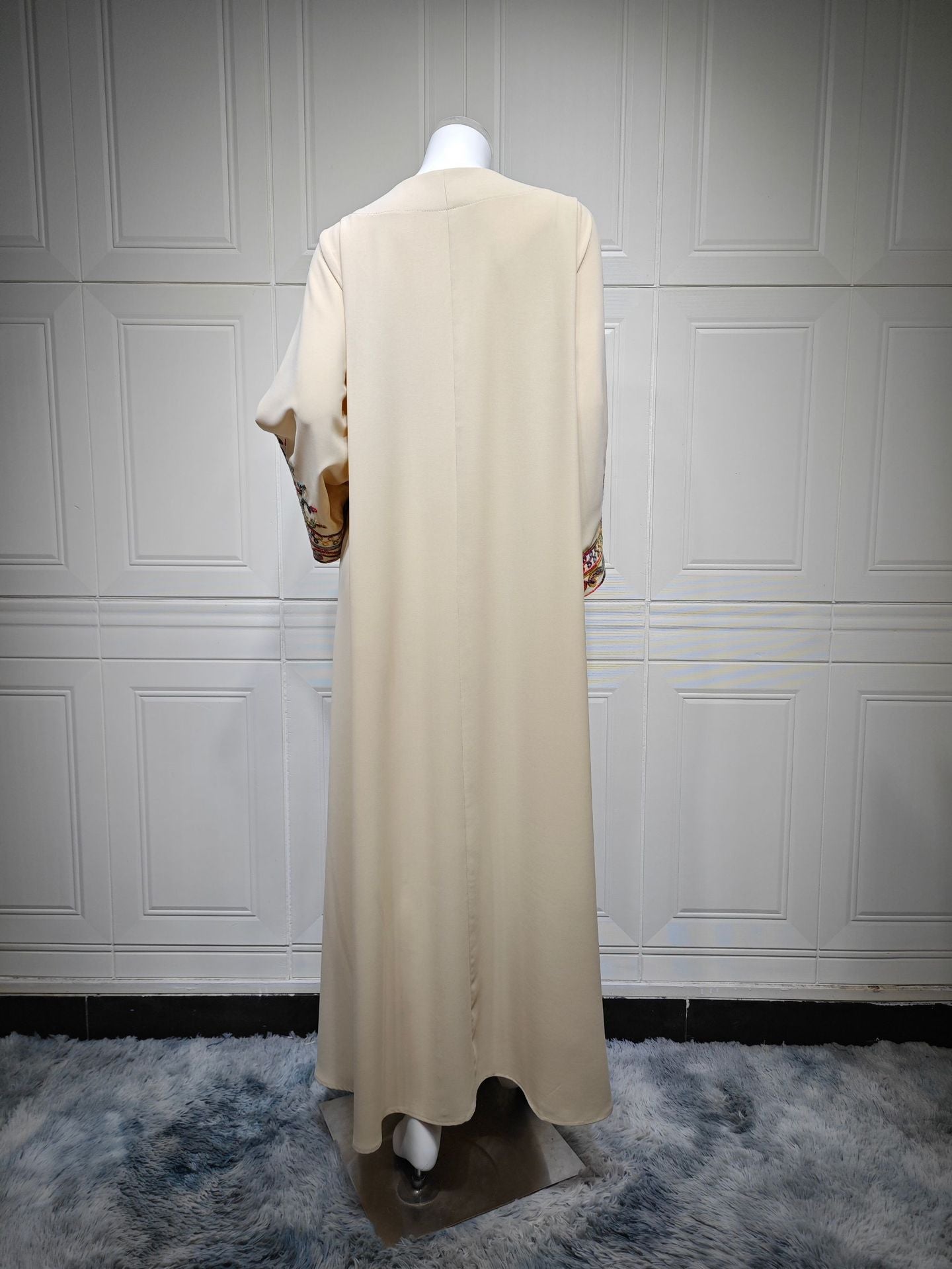 LM6666 Embroidered long wide-sleeved dress | Comfortable fit, easy to wear