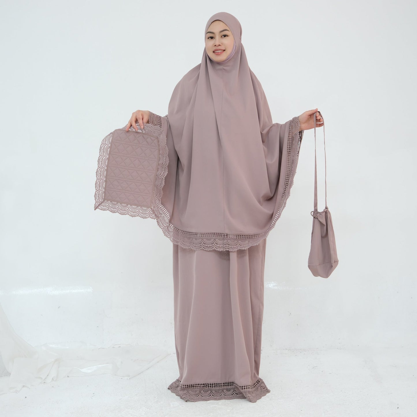 LM6615 Lace Prayer 4-Piece Set (Includes Prayer Mat and Storage Bag)