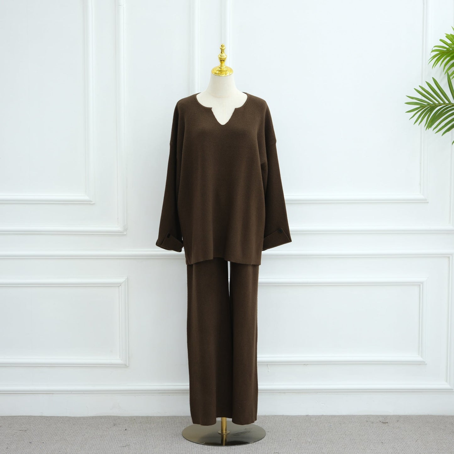 LM6600 Autumn and winter thickened knitted suit solid color two-piece suit (headscarf not included) cuff button design
