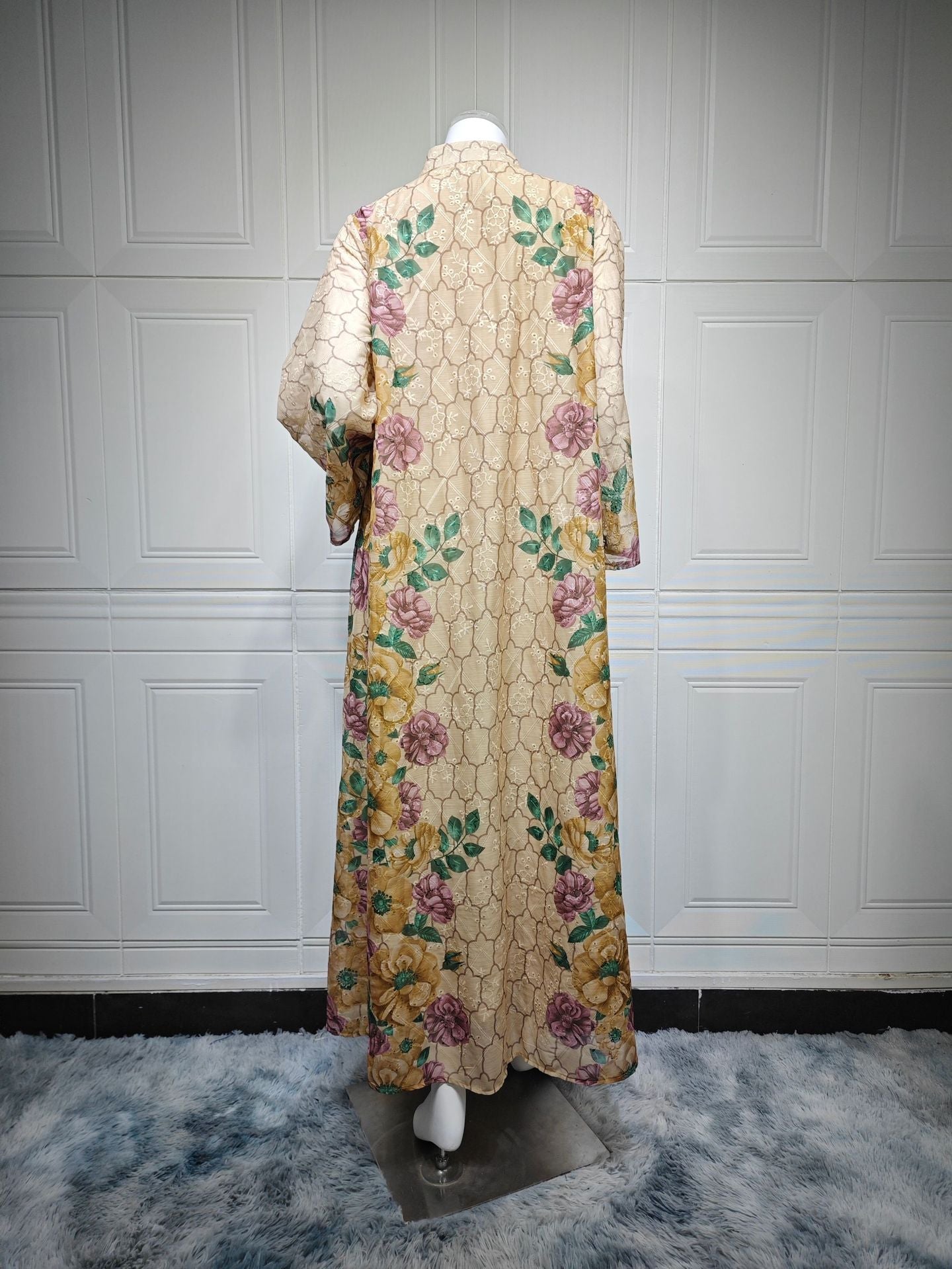 LM6667 Printed Long-sleeved Dress with A Small V-neck Design