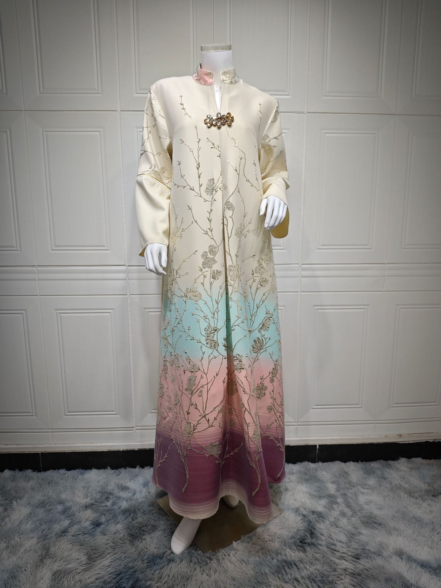 LM6645 Jacquard Embroidered Gradient Robe with Elegant Layered Design