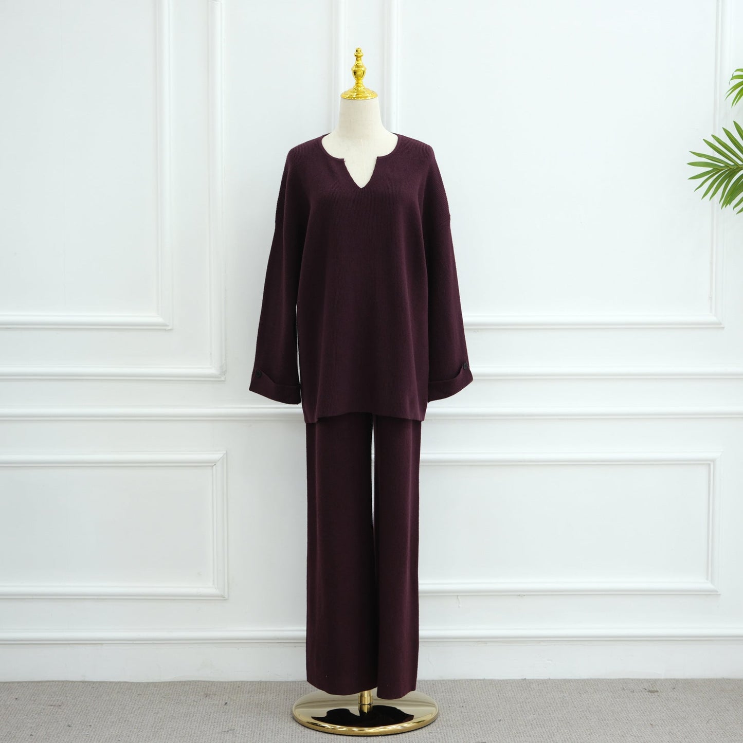 LM6600 Autumn and winter thickened knitted suit solid color two-piece suit (headscarf not included) cuff button design