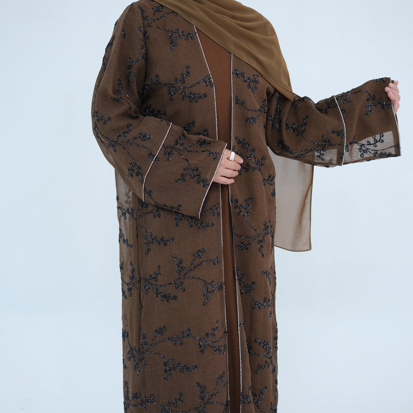 LM6623 Full-body embroidered long cardigan (optional inner layer)